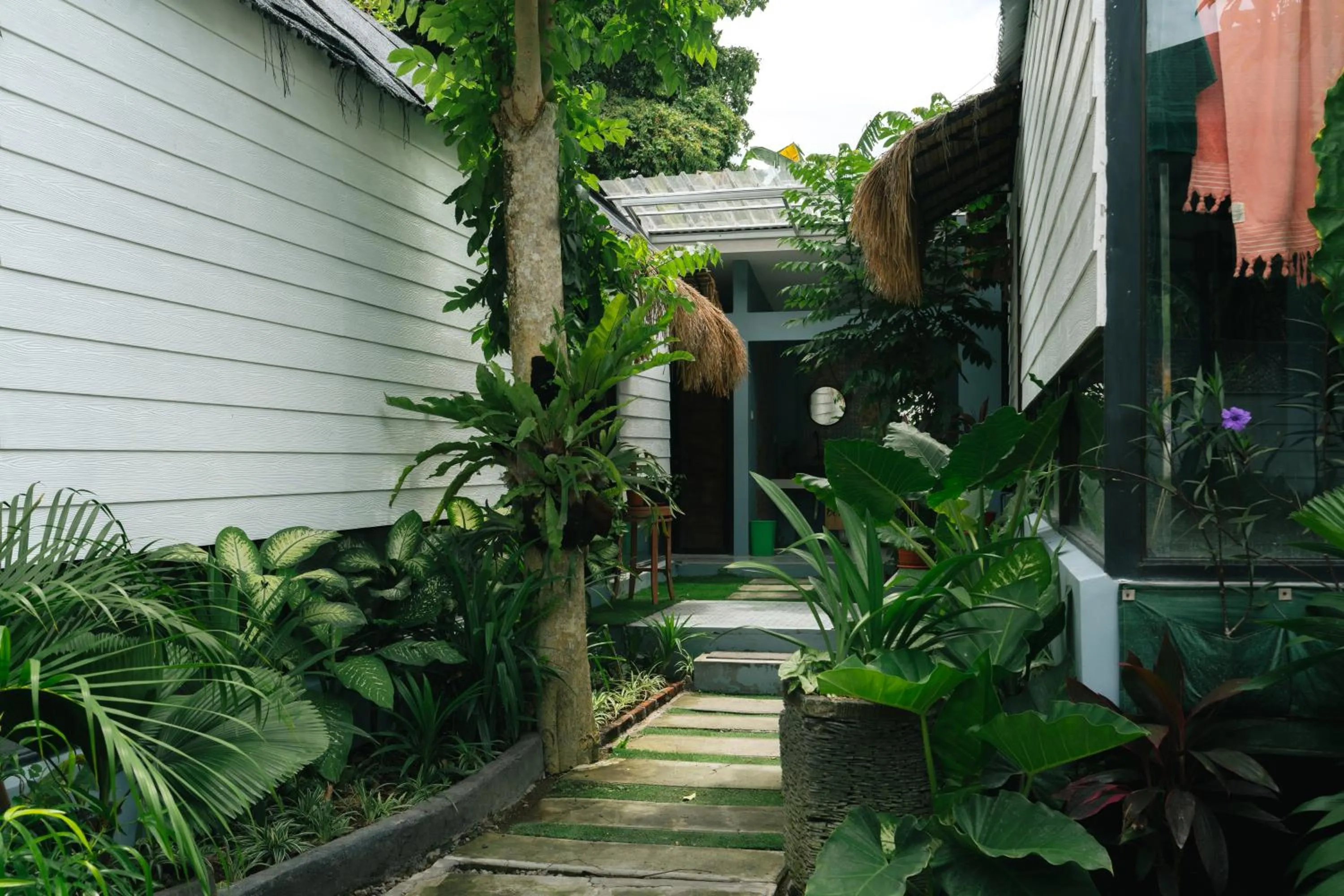 The Jungle Hostel Canggu
