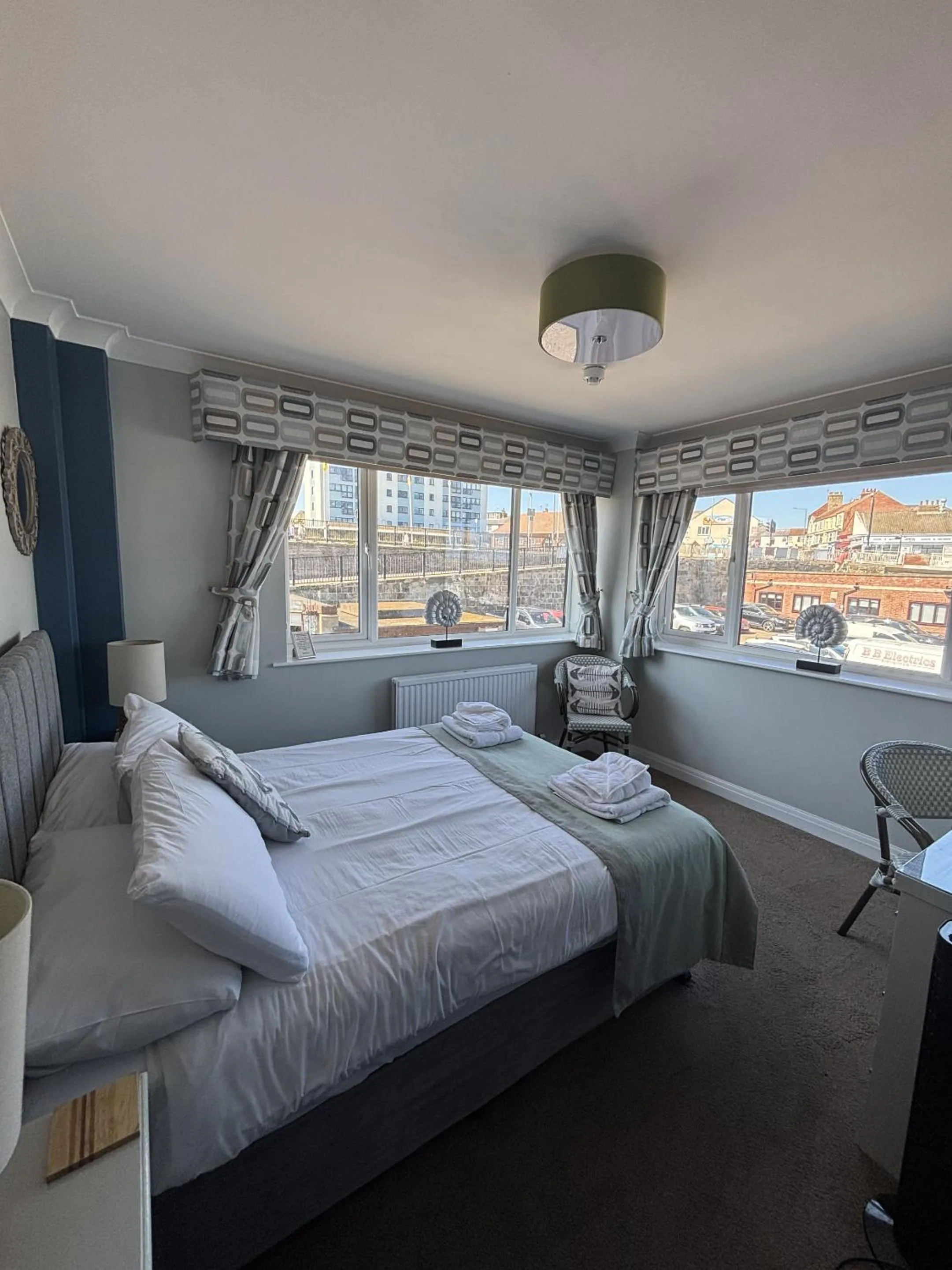 Bedroom, Bed in Salt on the Harbour