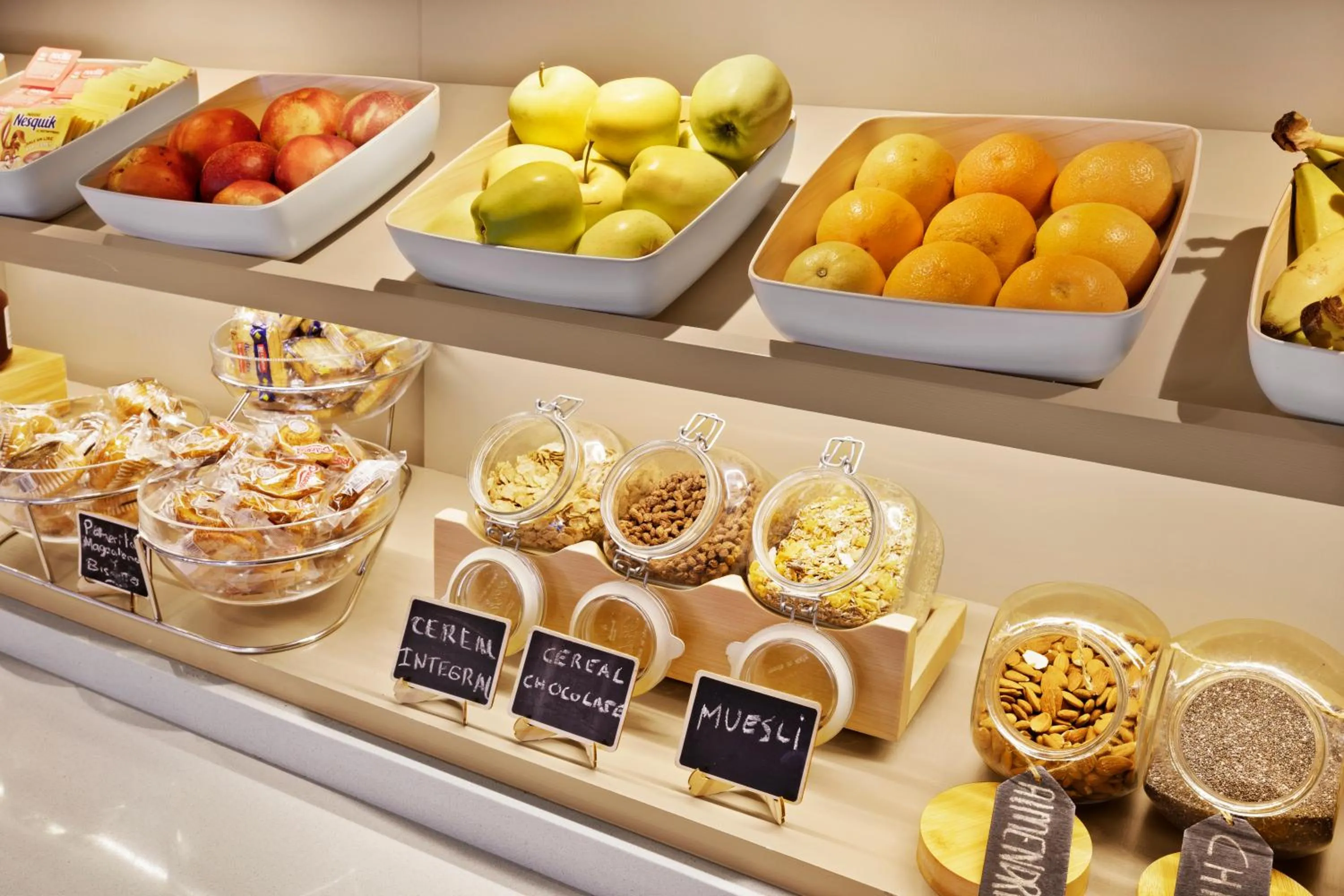 Buffet breakfast in B&B HOTEL Almería Vicar