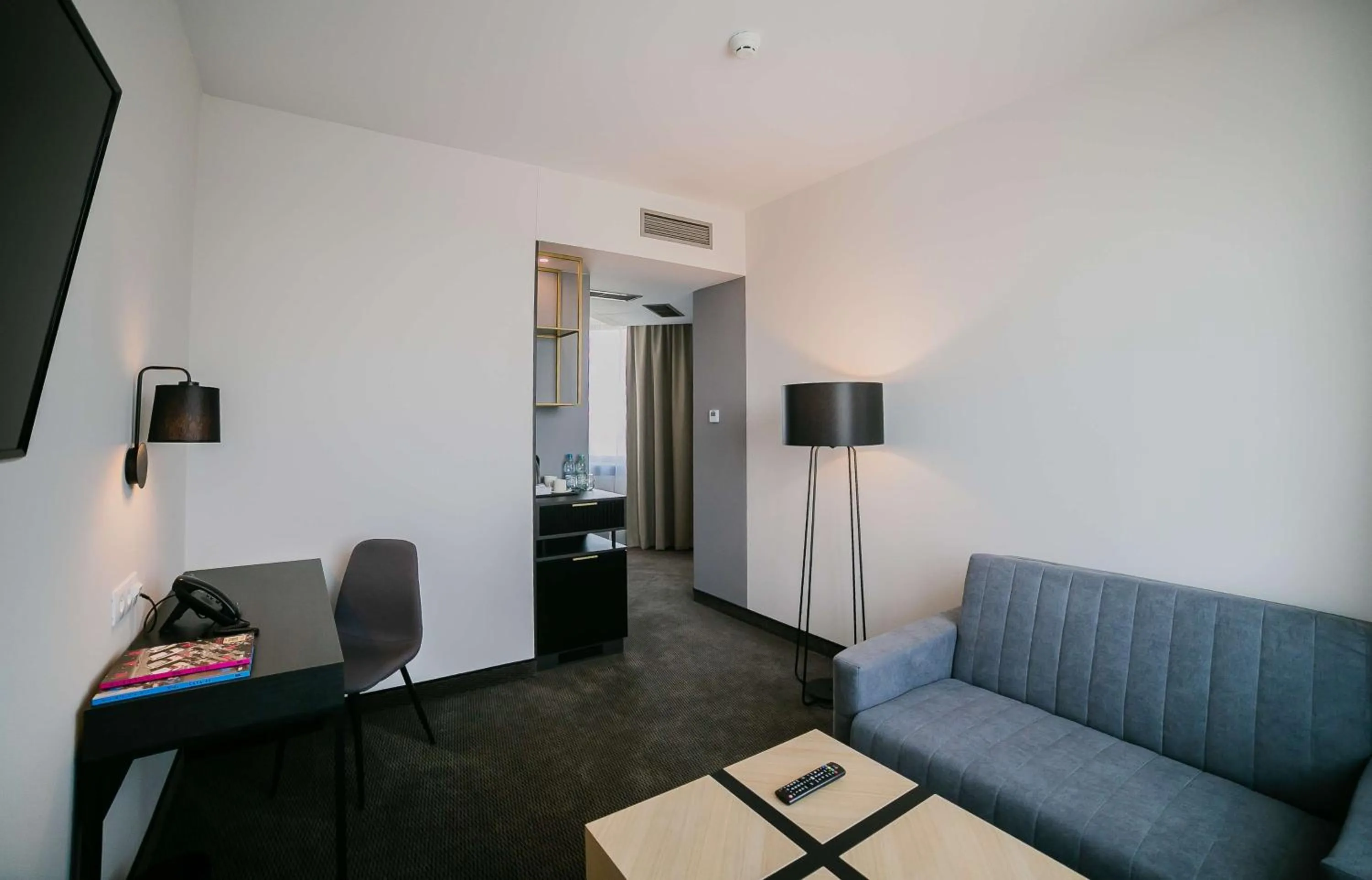 TV and multimedia, Seating Area in V Hotel Warsaw