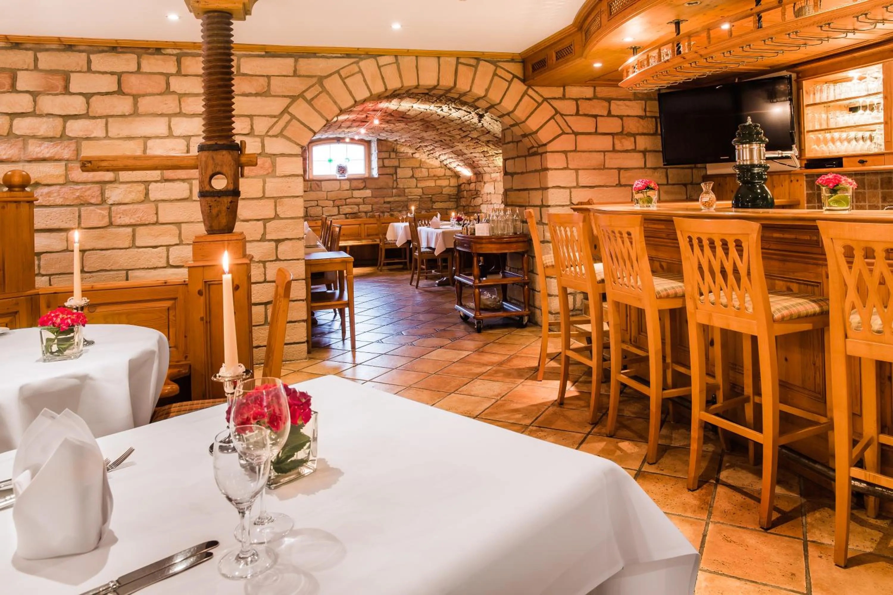 Restaurant/places to eat in Hotel Villa Marburg im Park