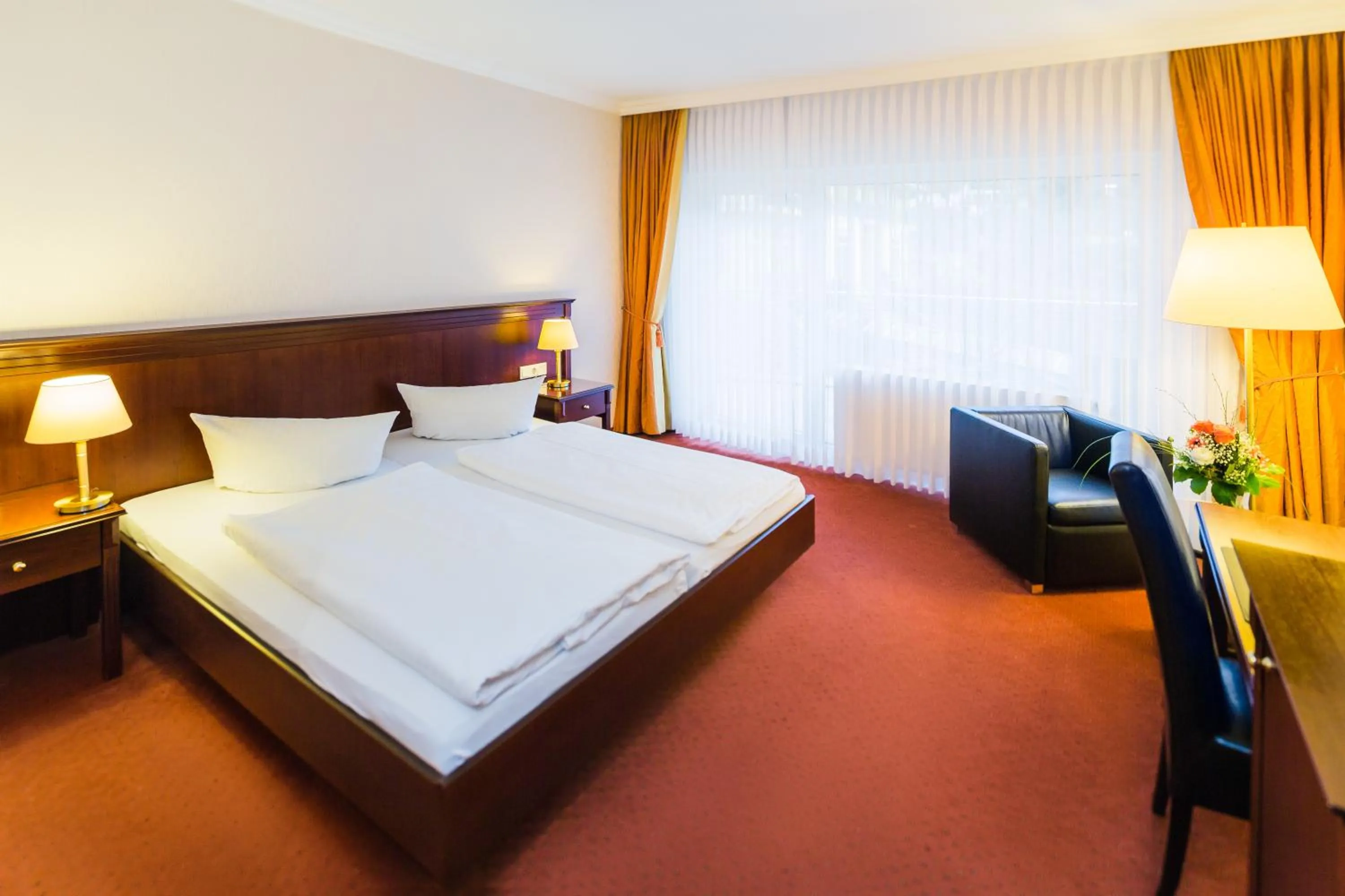 Photo of the whole room, Bed in Hotel Villa Marburg im Park