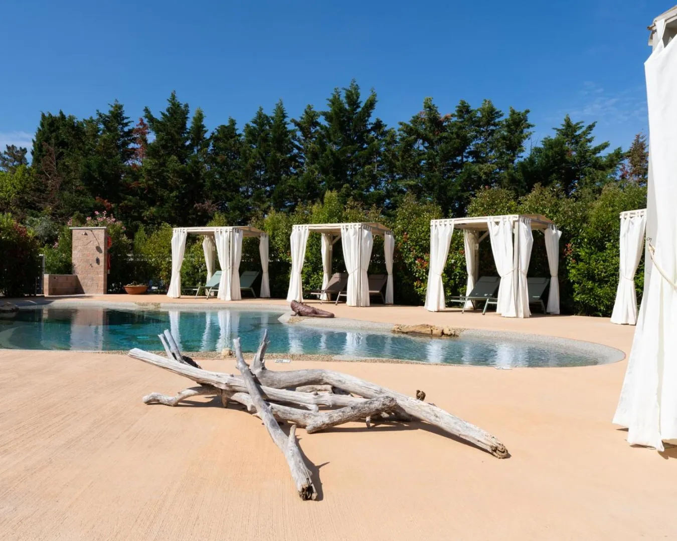 Swimming pool in Relais San Baio