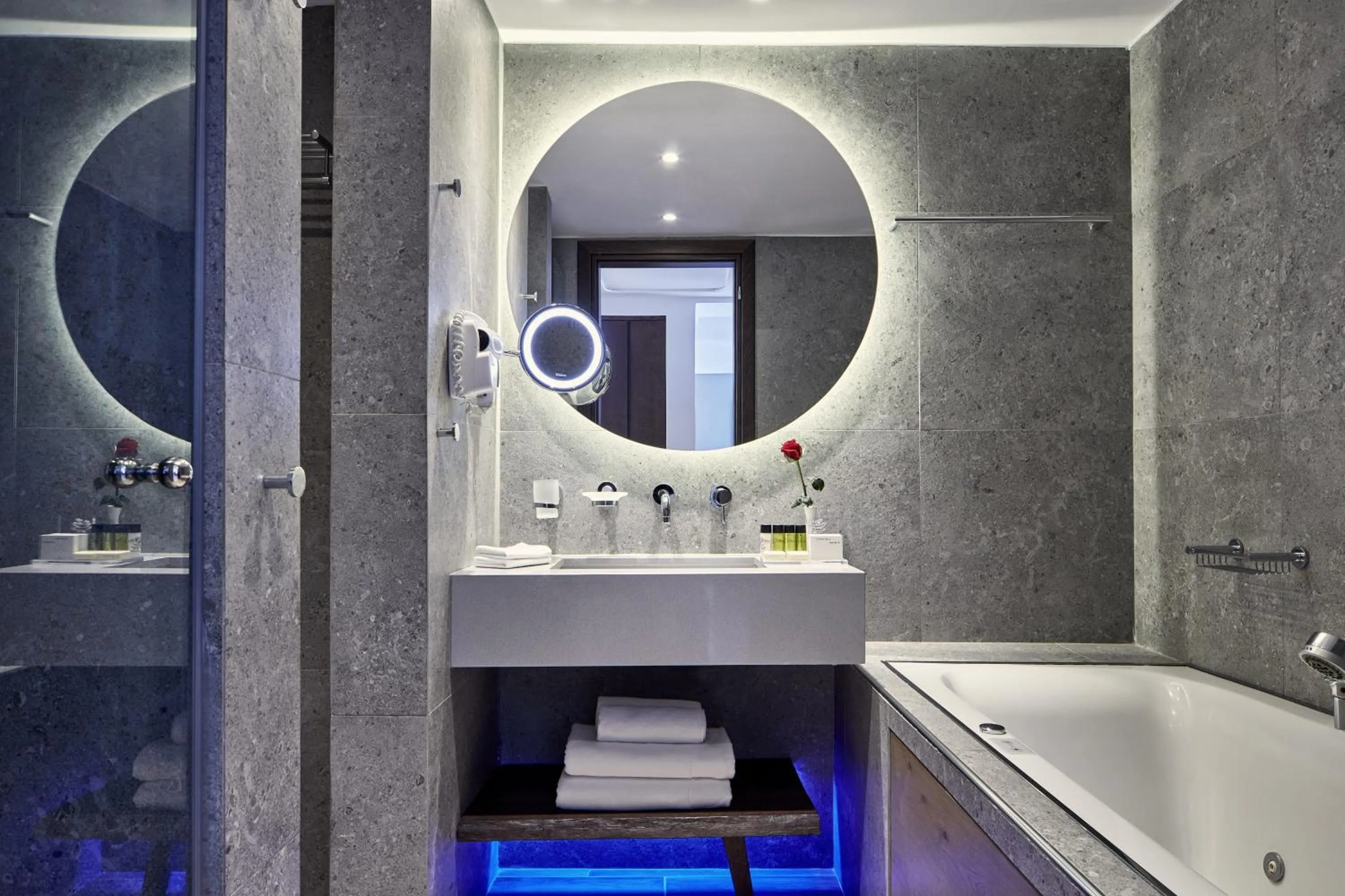 Bathroom in Atlantica Caldera Palace