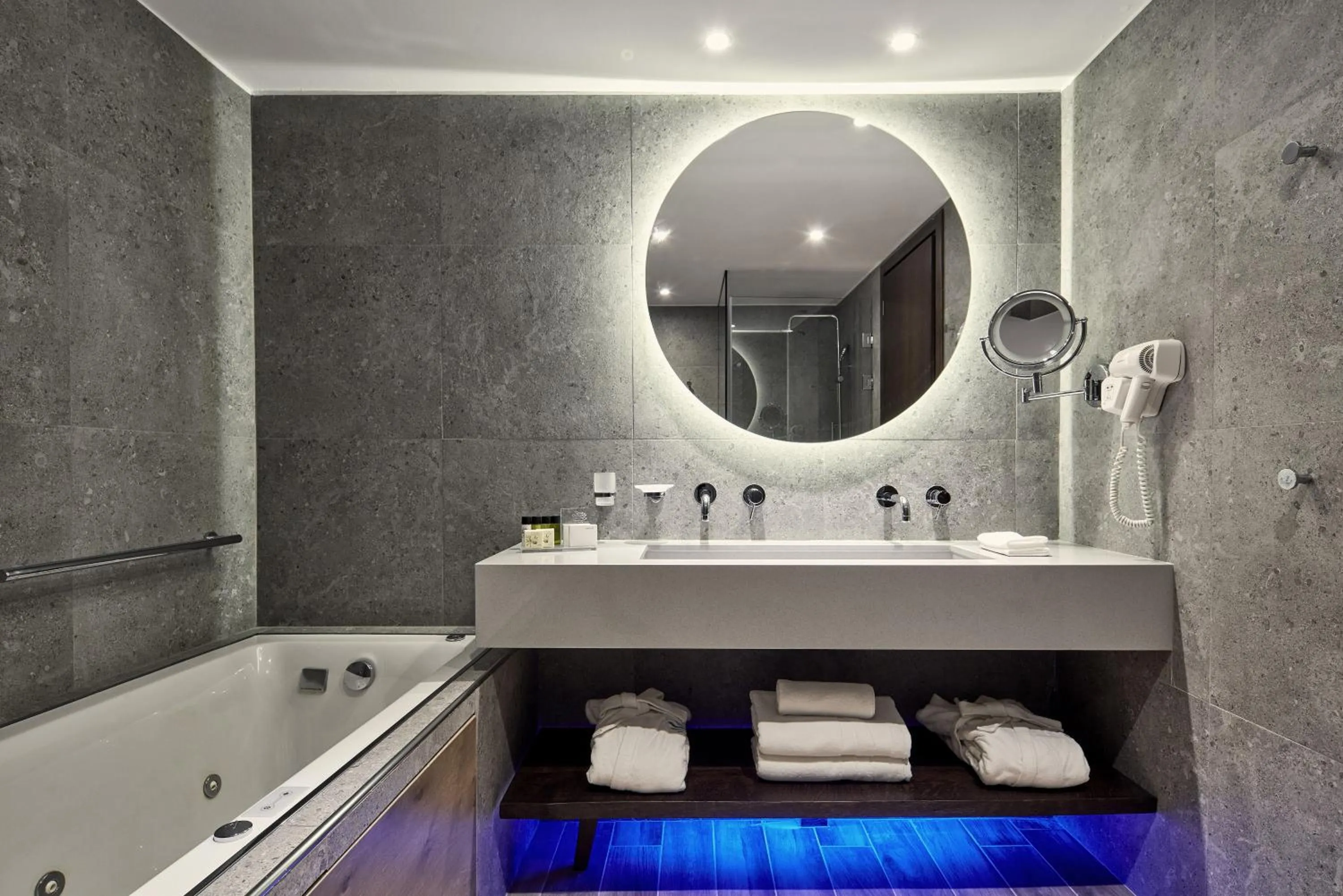 Bathroom in Atlantica Caldera Palace