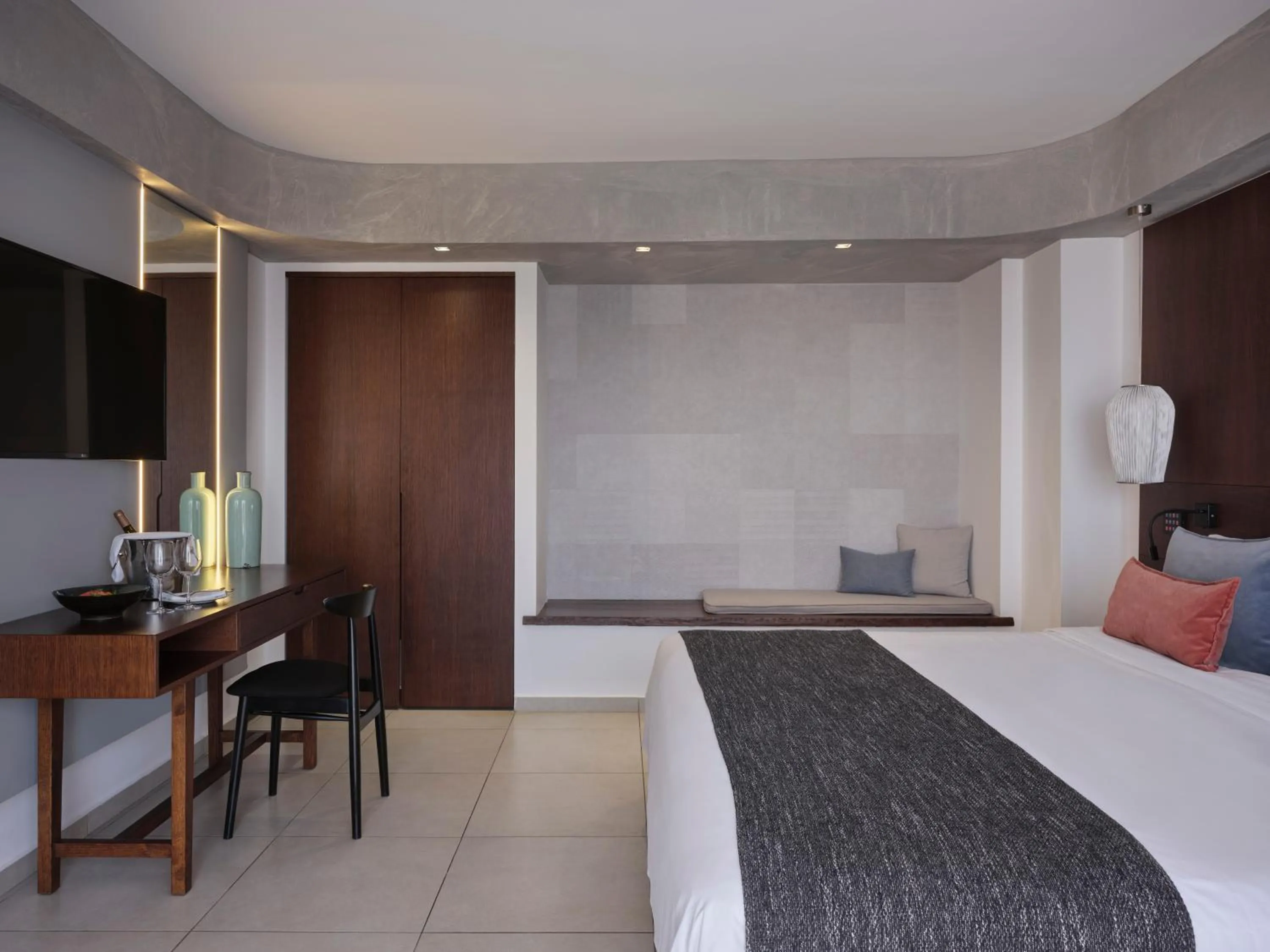 Bed in Atlantica Caldera Palace