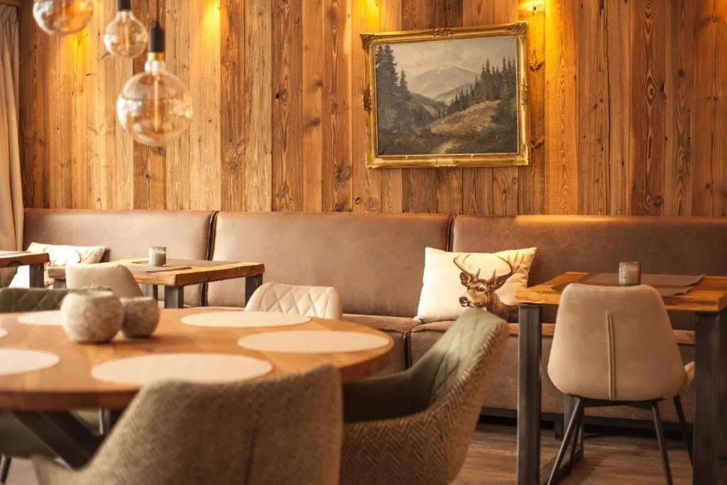 Restaurant/places to eat in Harz hotel Iris