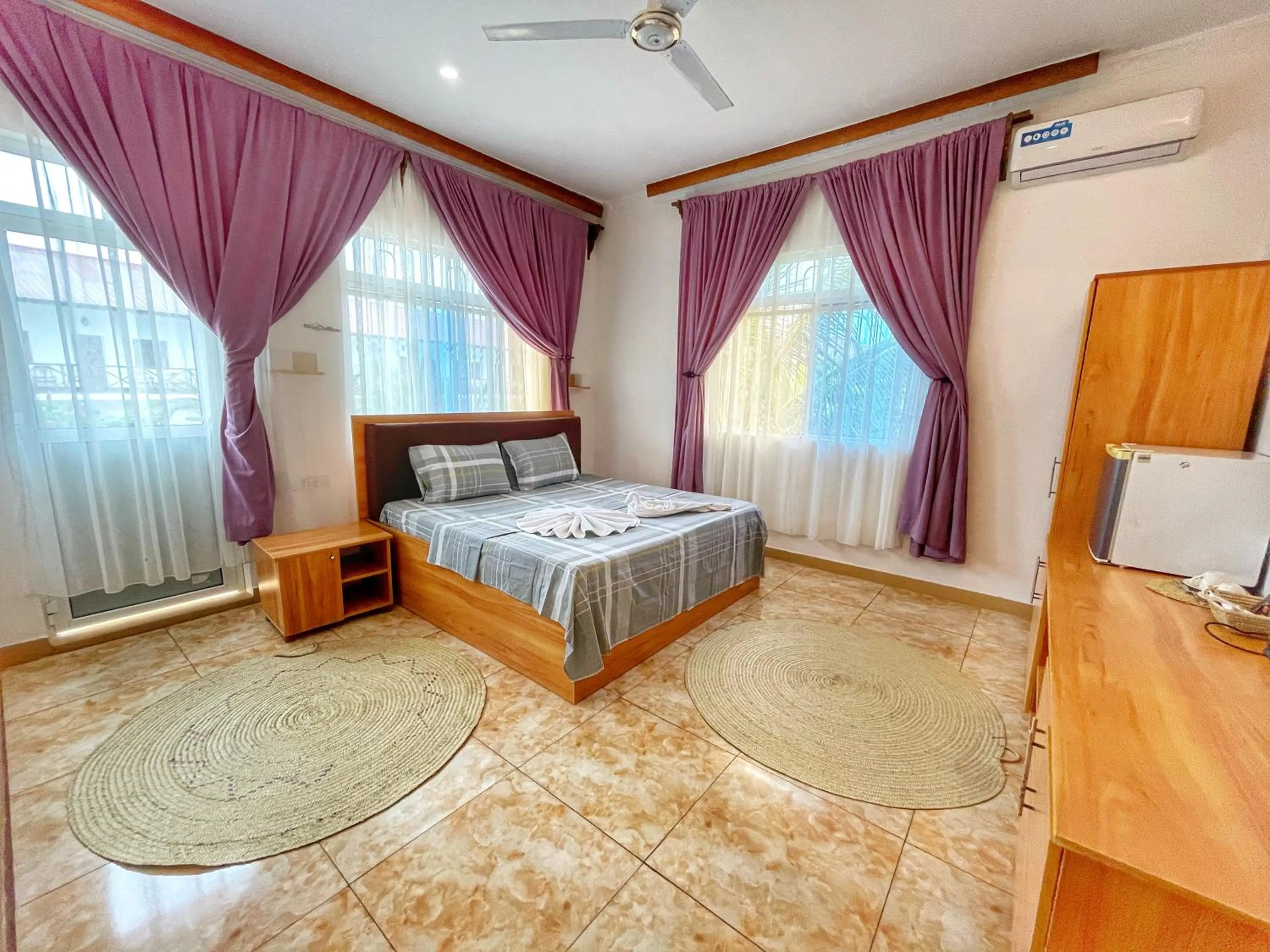 Bed in Max Hotel Nungwi