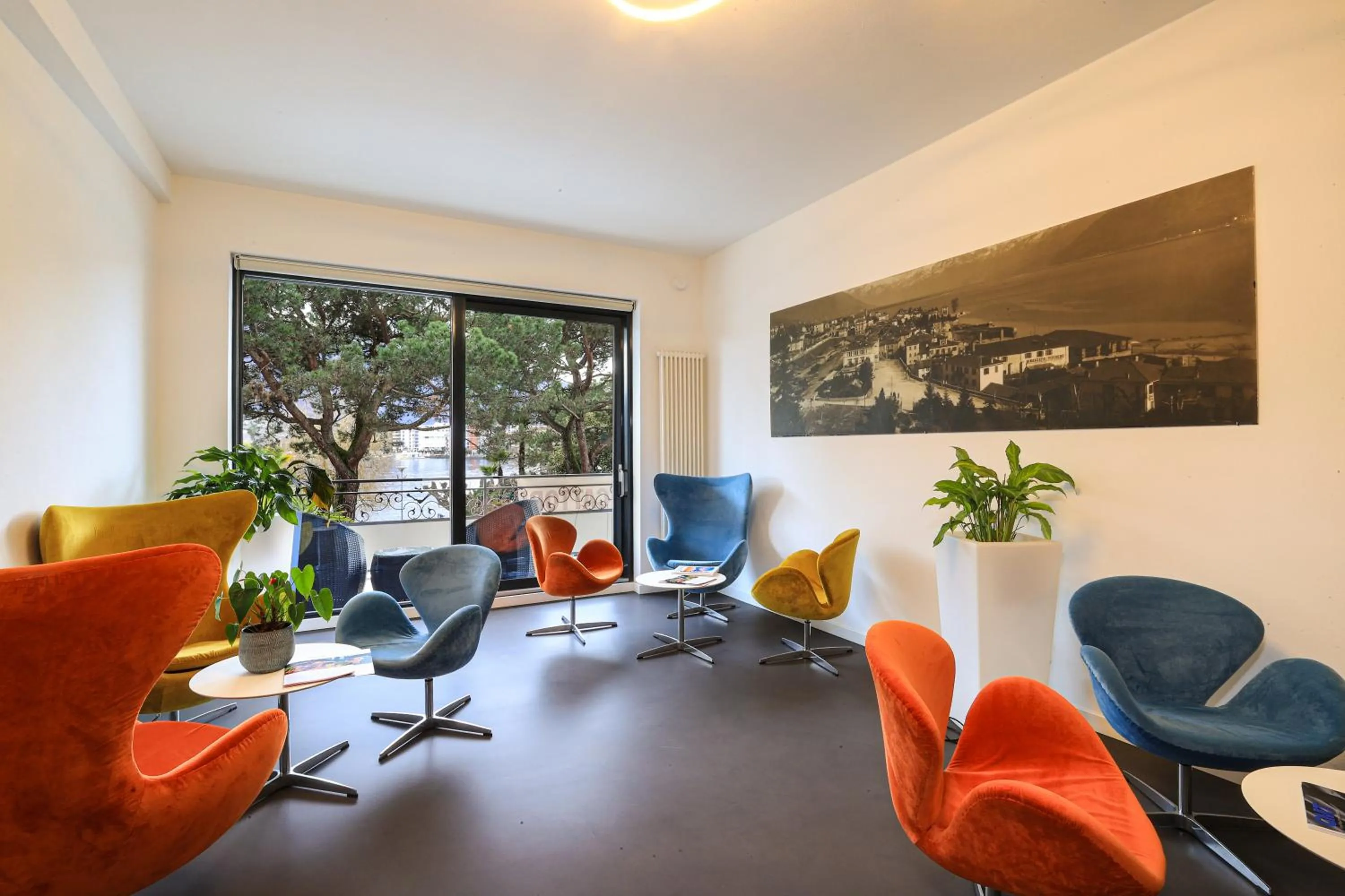 Seating area in Hotel Geranio Au Lac