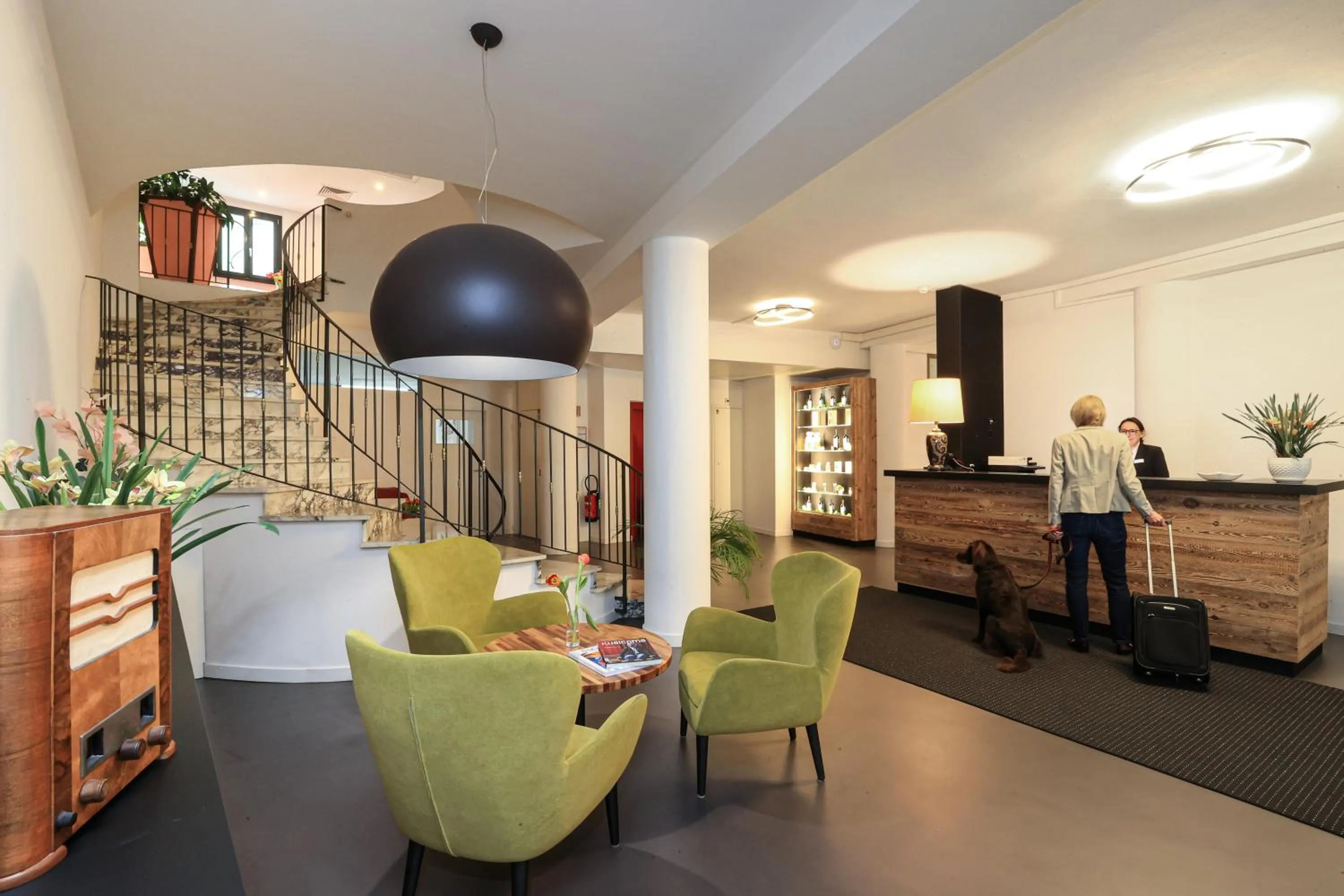 Lobby or reception in Hotel Geranio Au Lac