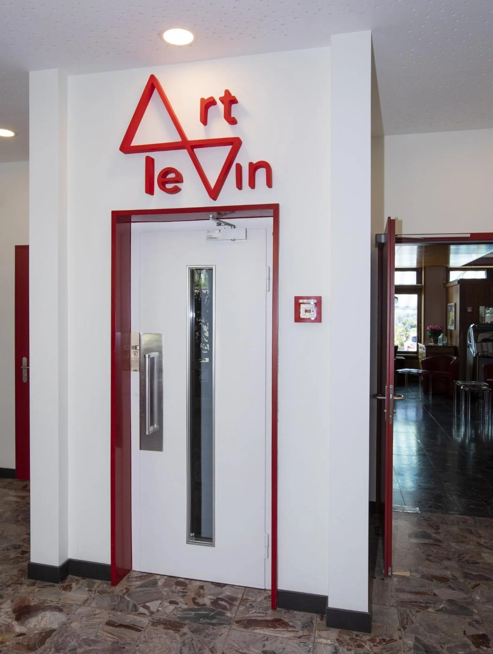 Property building in Agence ALV - Art Le Vin