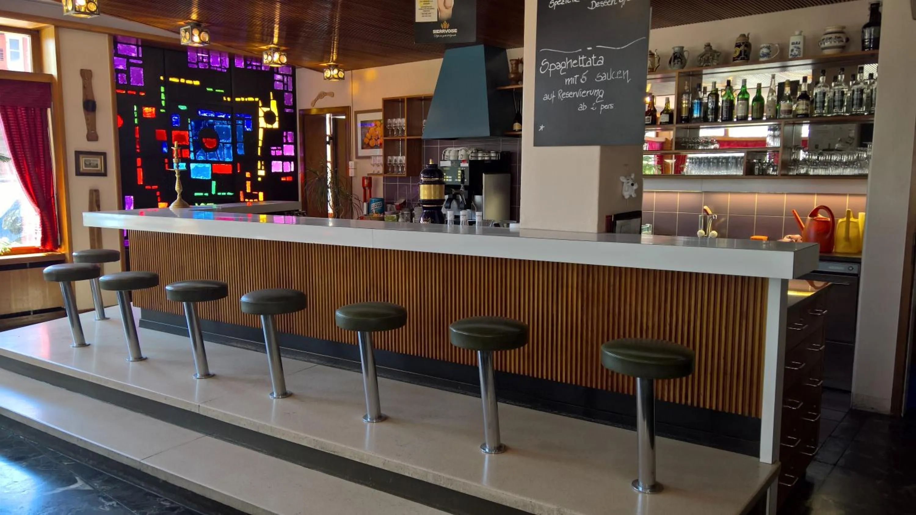 Lounge or bar in Agence ALV - Art Le Vin