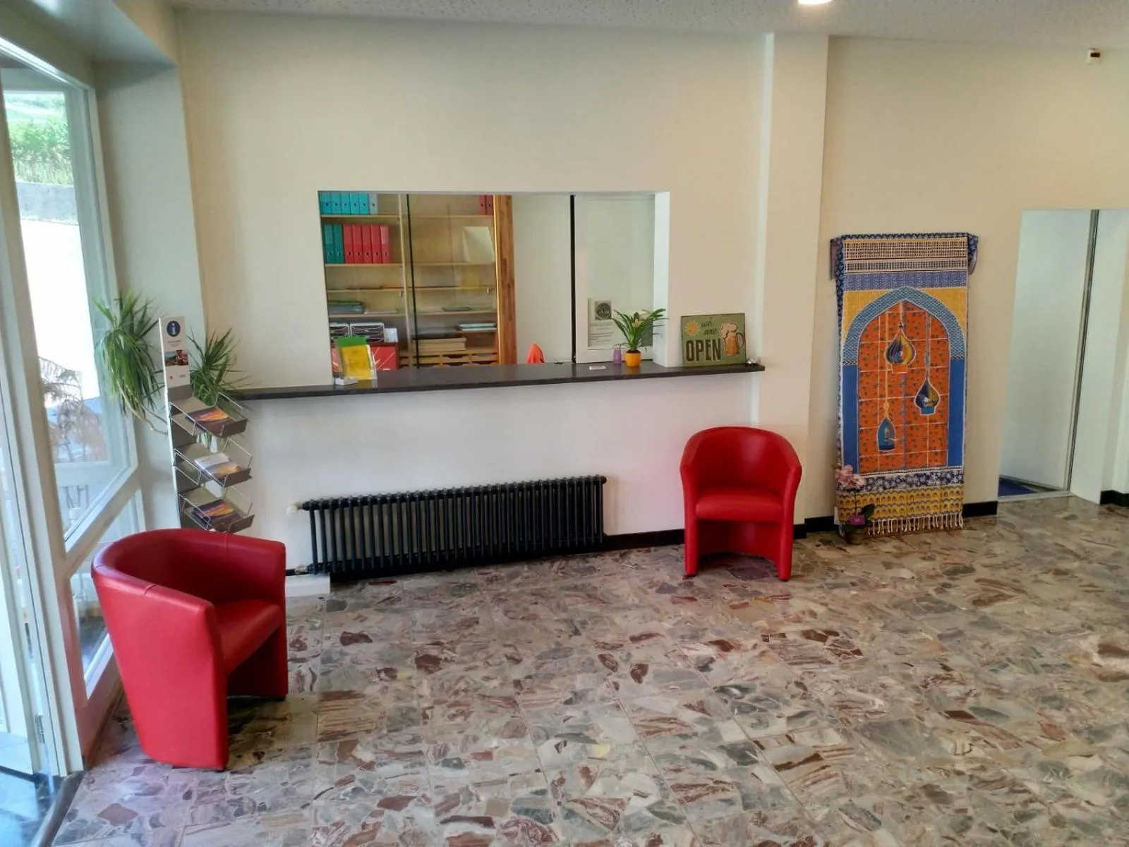 Lobby or reception in Agence ALV - Art Le Vin