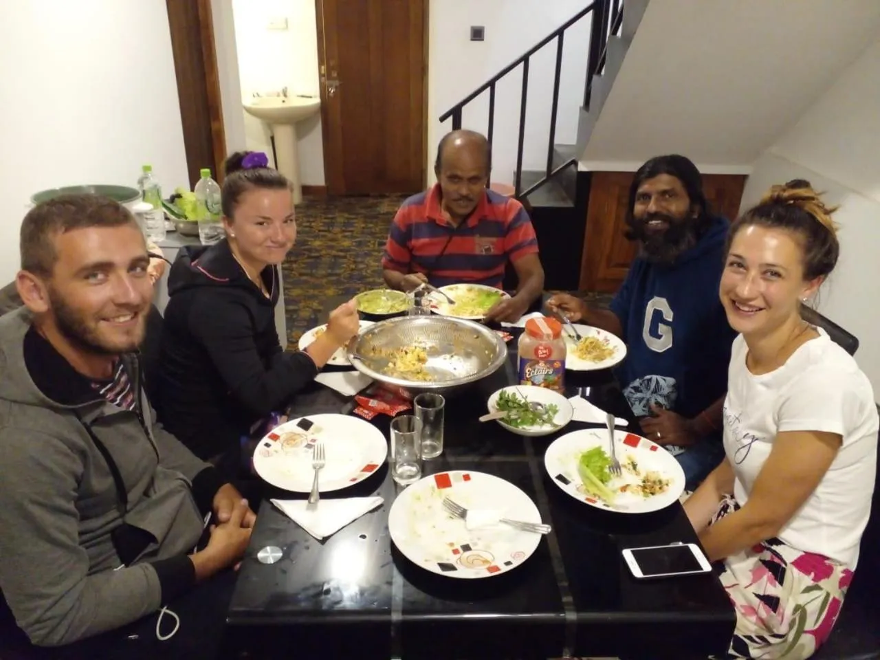 Restaurant/places to eat in Hotel ColdWorld