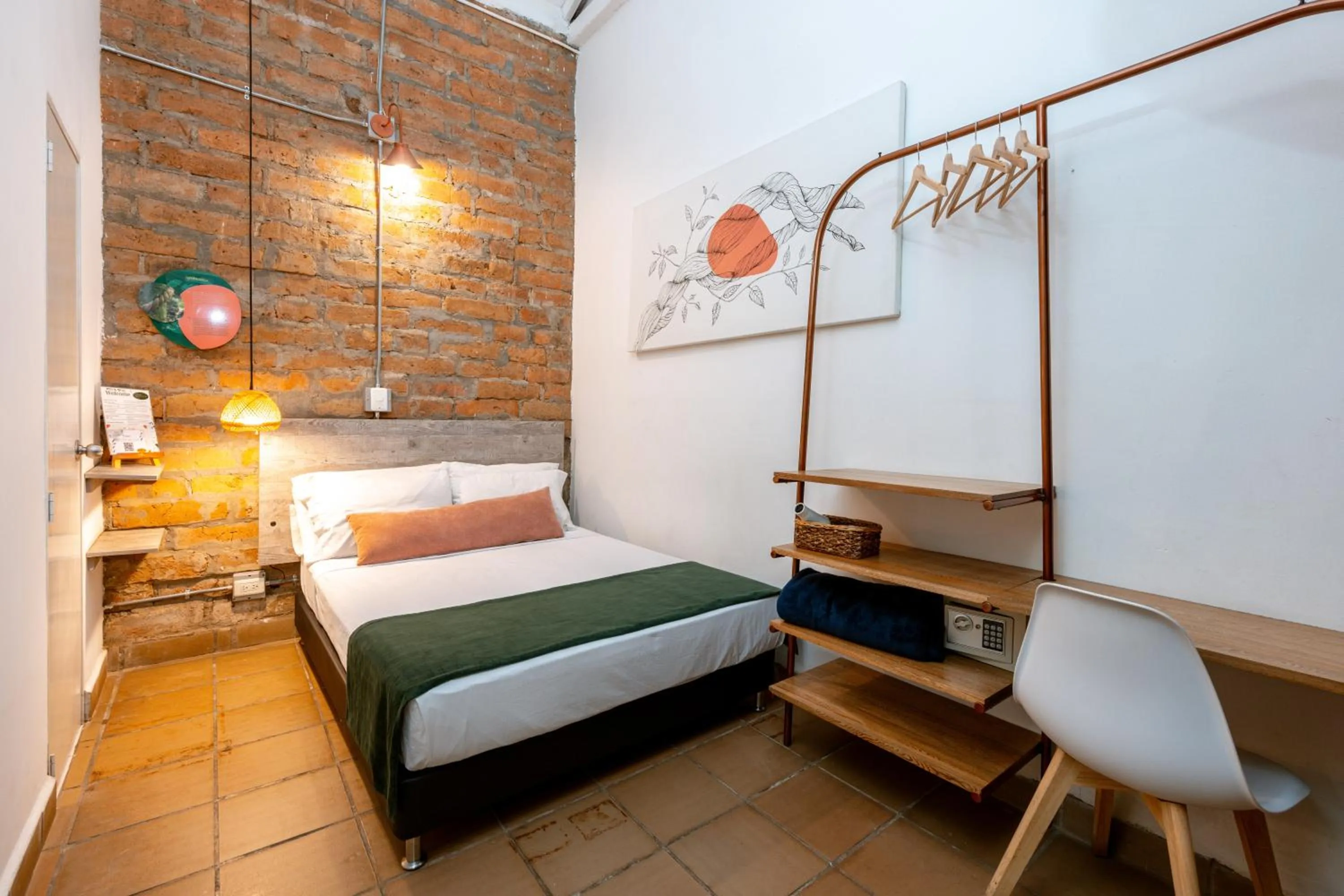 Photo of the whole room, Bed in Botánica Casa Hotel