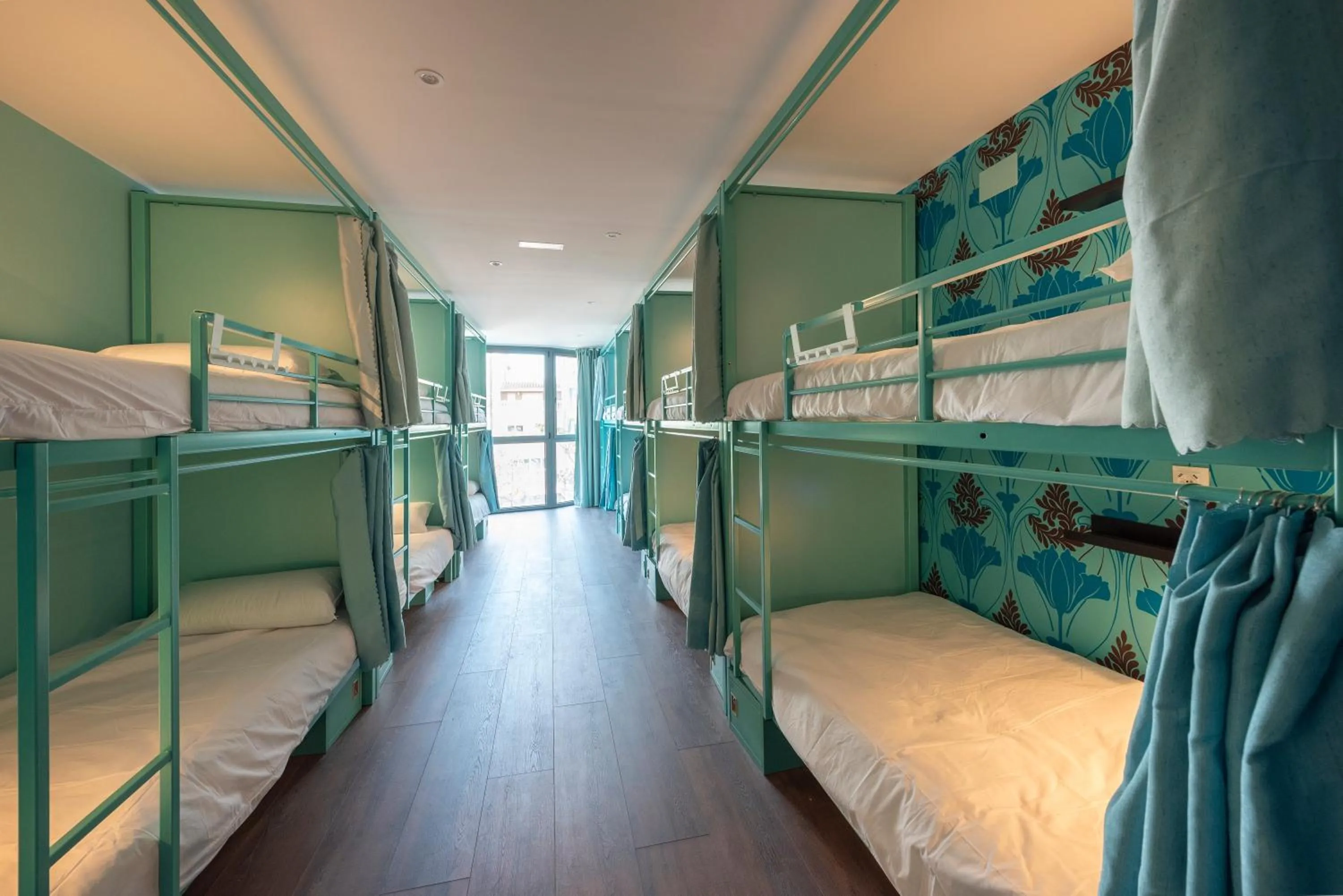 bunk bed, Bed in Hostelle - Women only hostel Barcelona