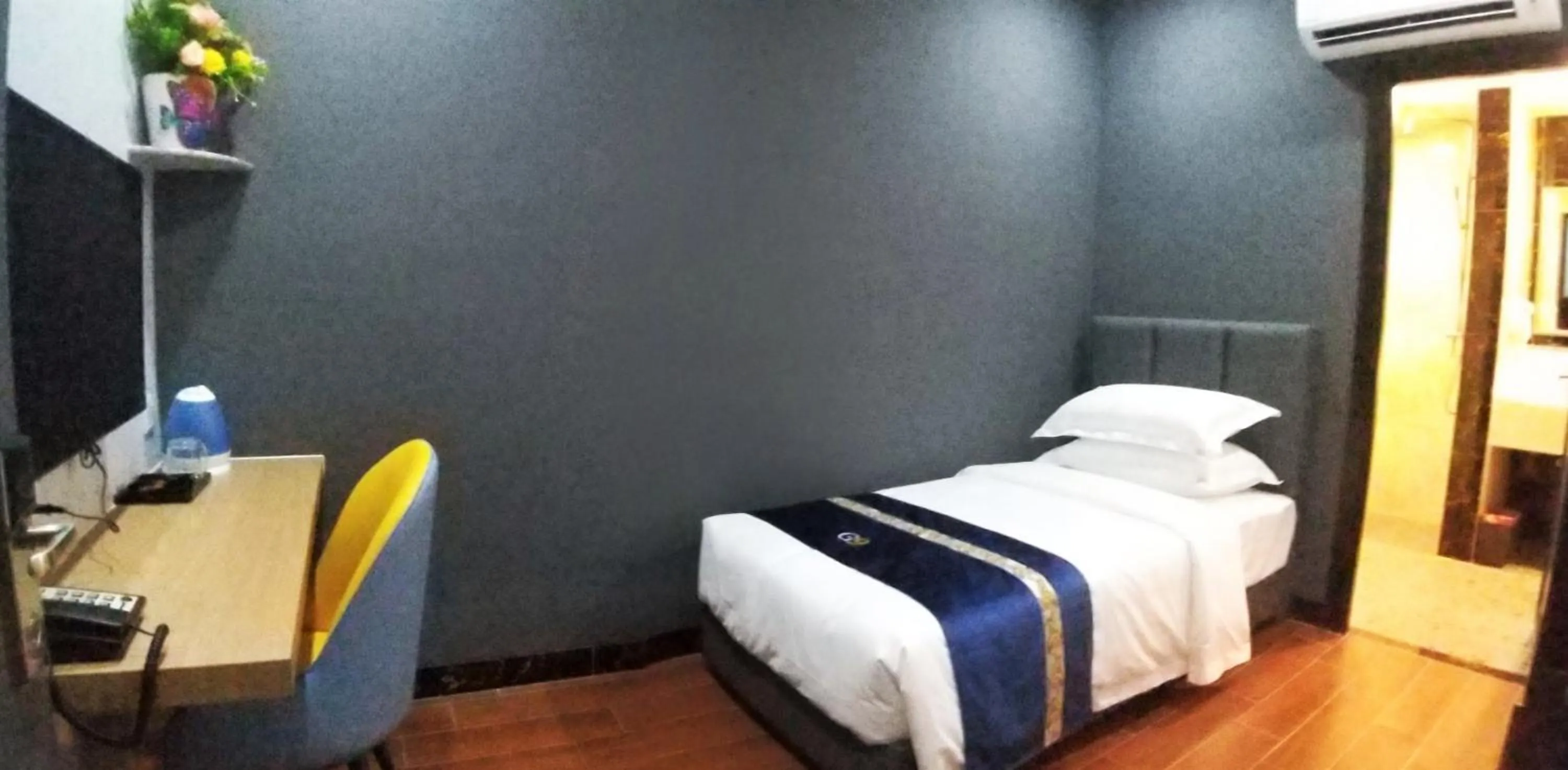 Bed in GOOD 9 HOTEL - Cahaya Kota Puteri