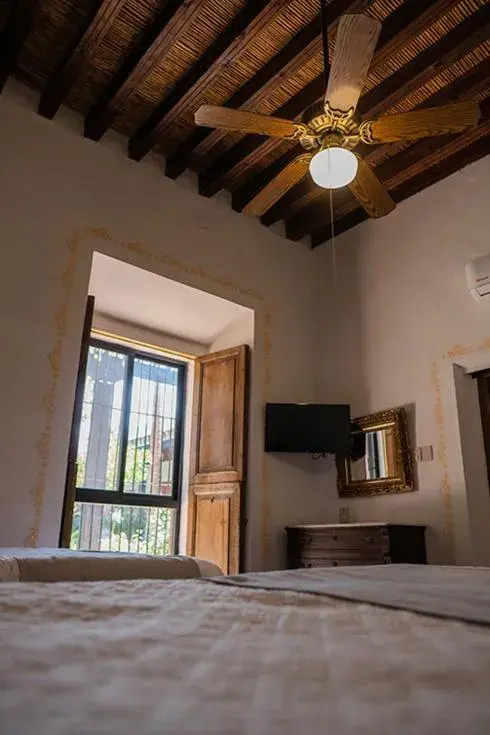 Double Room in Hotel El Farol Double Room in Hotel El Farol