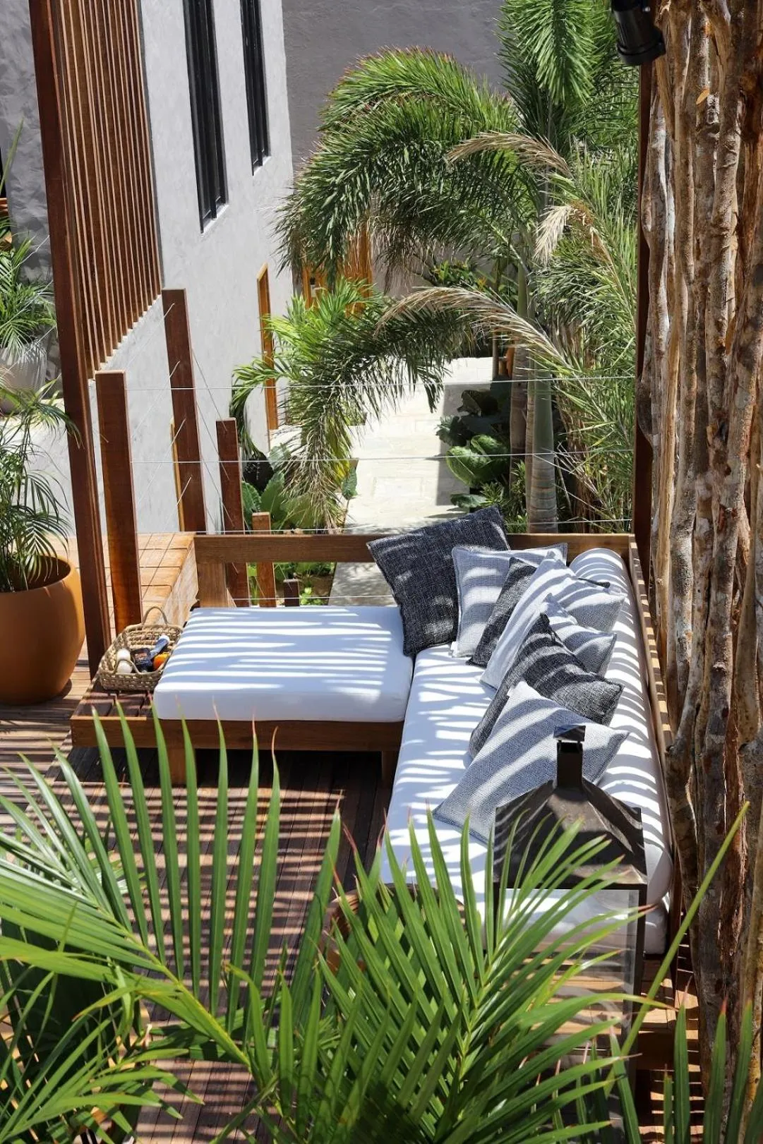 Property building in Makena Hotel