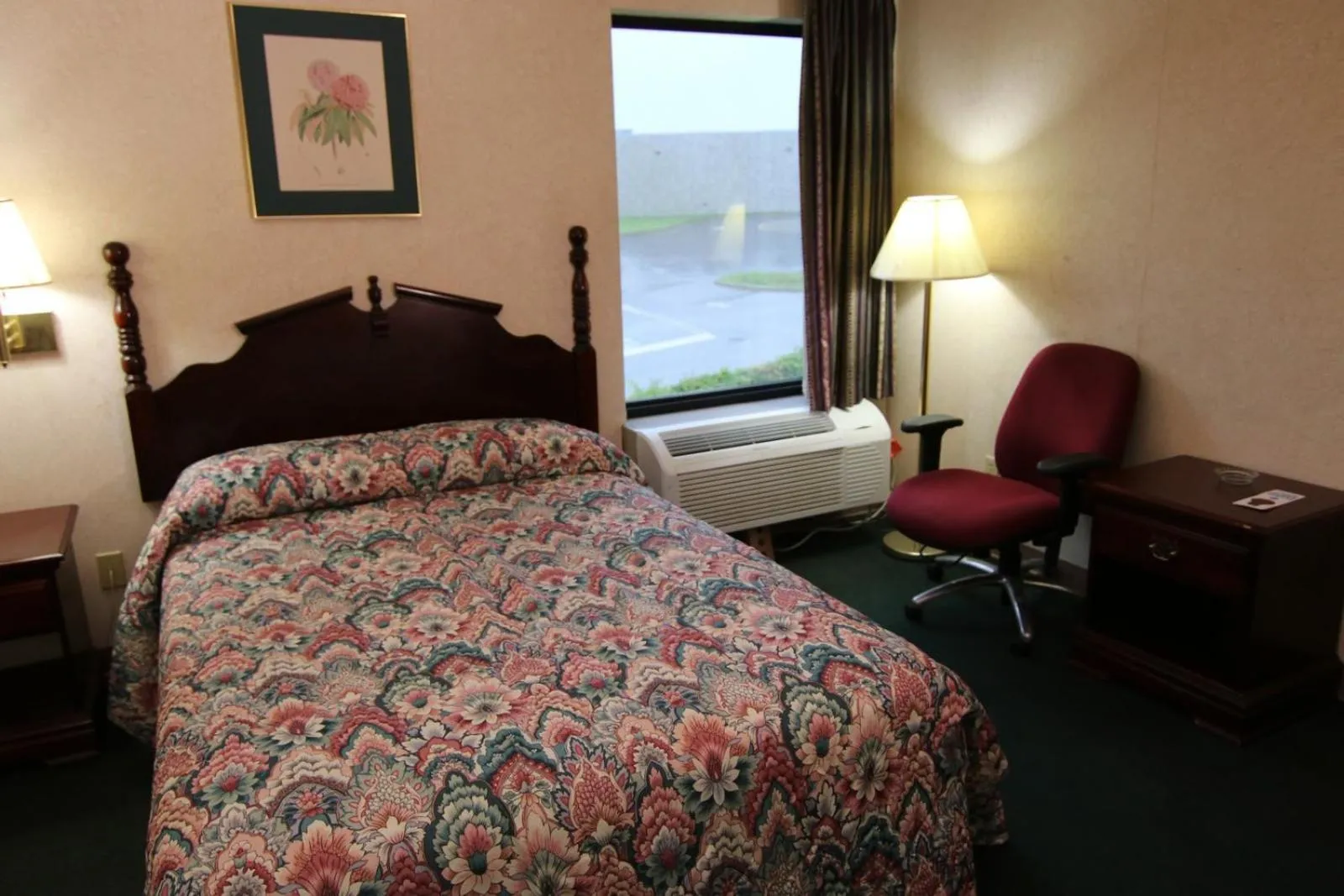 Bed in Executive Inn Kershaw