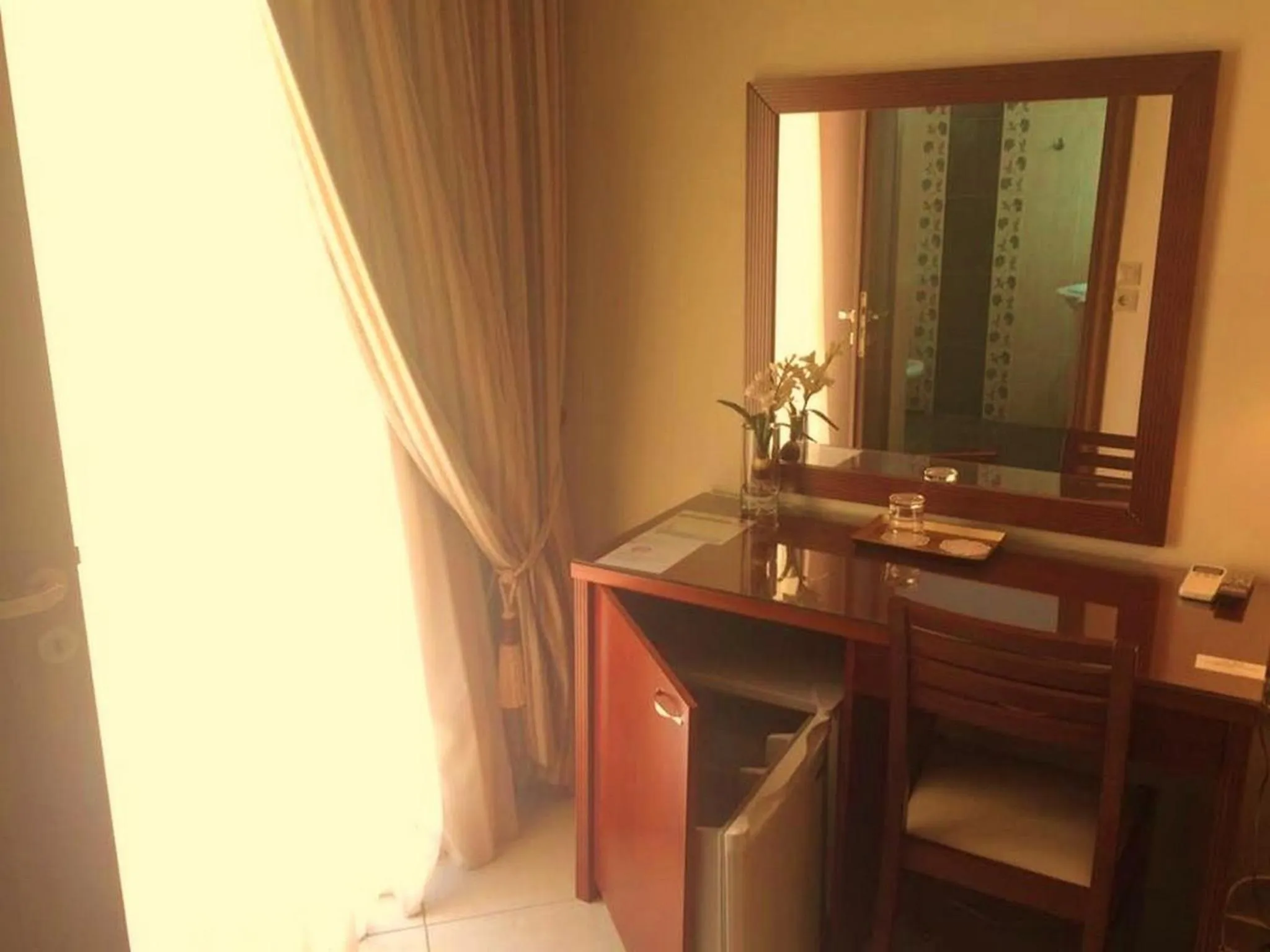 Area and facilities in Nefeli Boutique Hotel