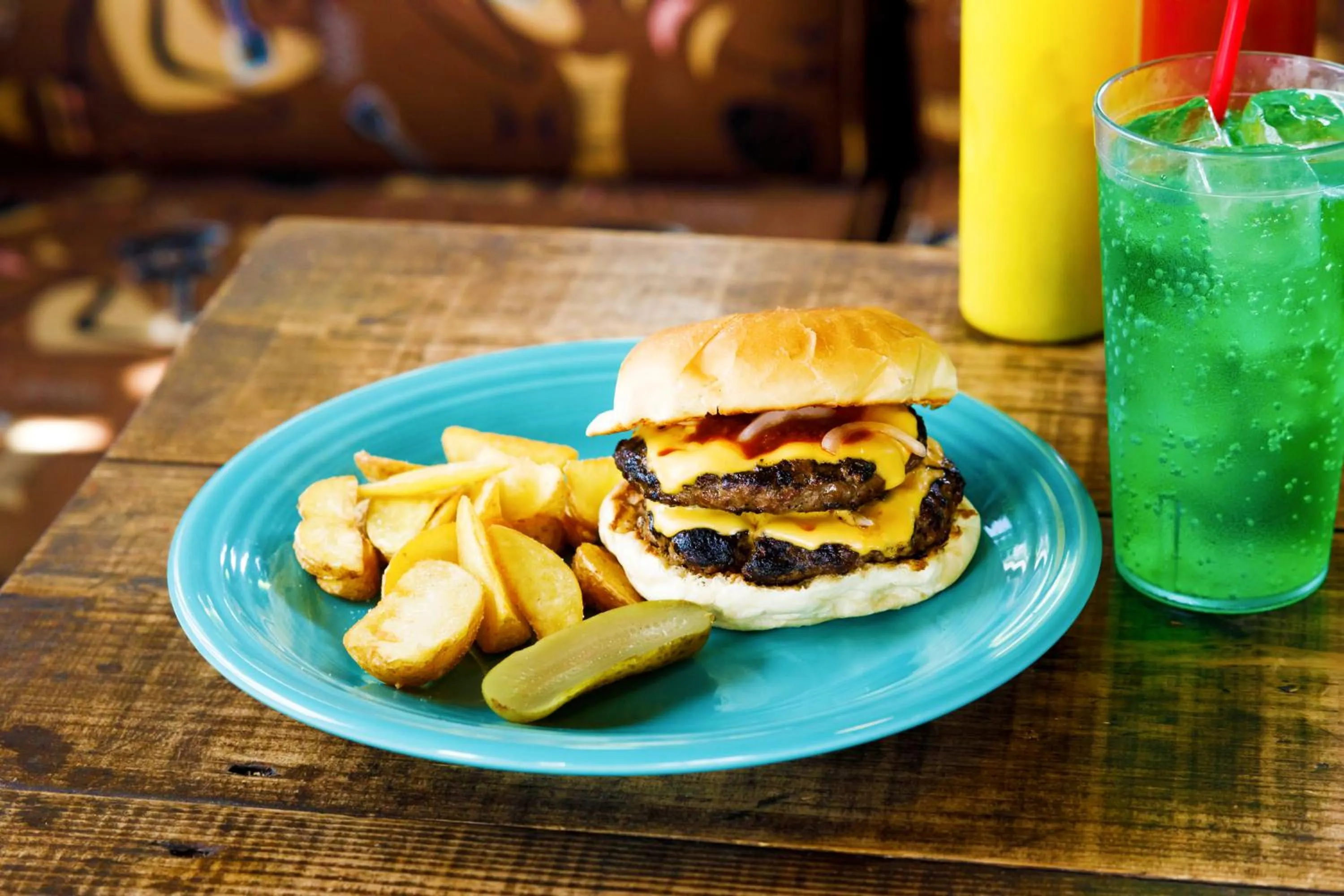 Food and drinks in Blue Steak Wonder Chatan