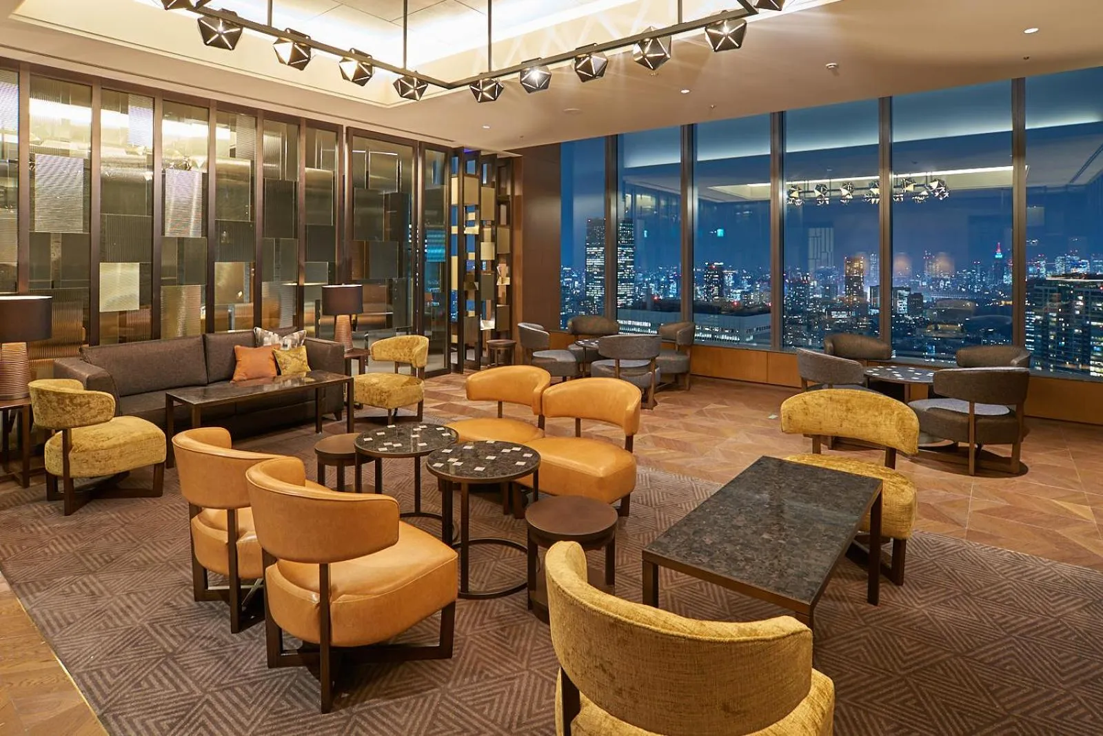 Lounge or bar in The Okura Heritage Tokyo