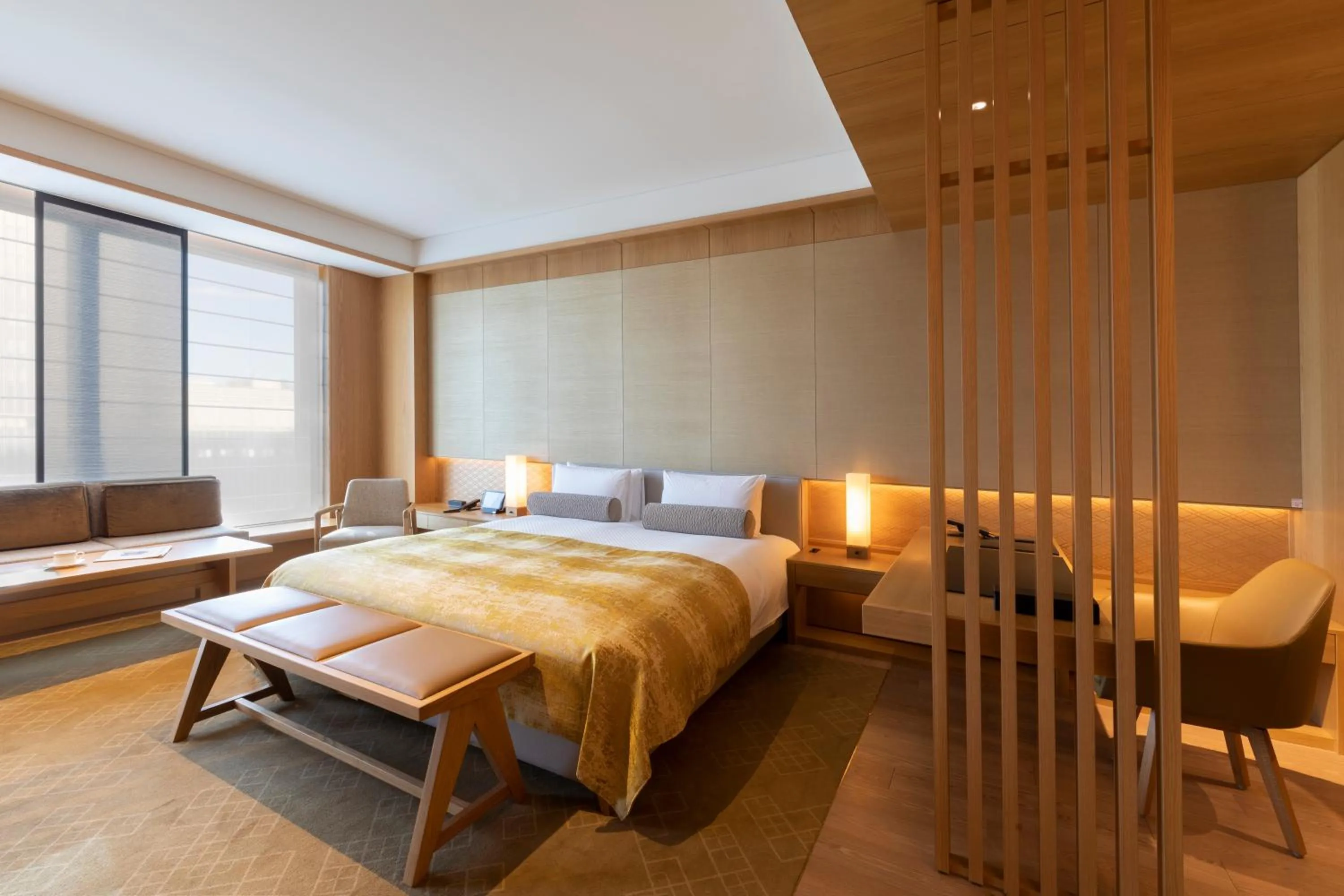 Photo of the whole room, Bed in The Okura Heritage Tokyo
