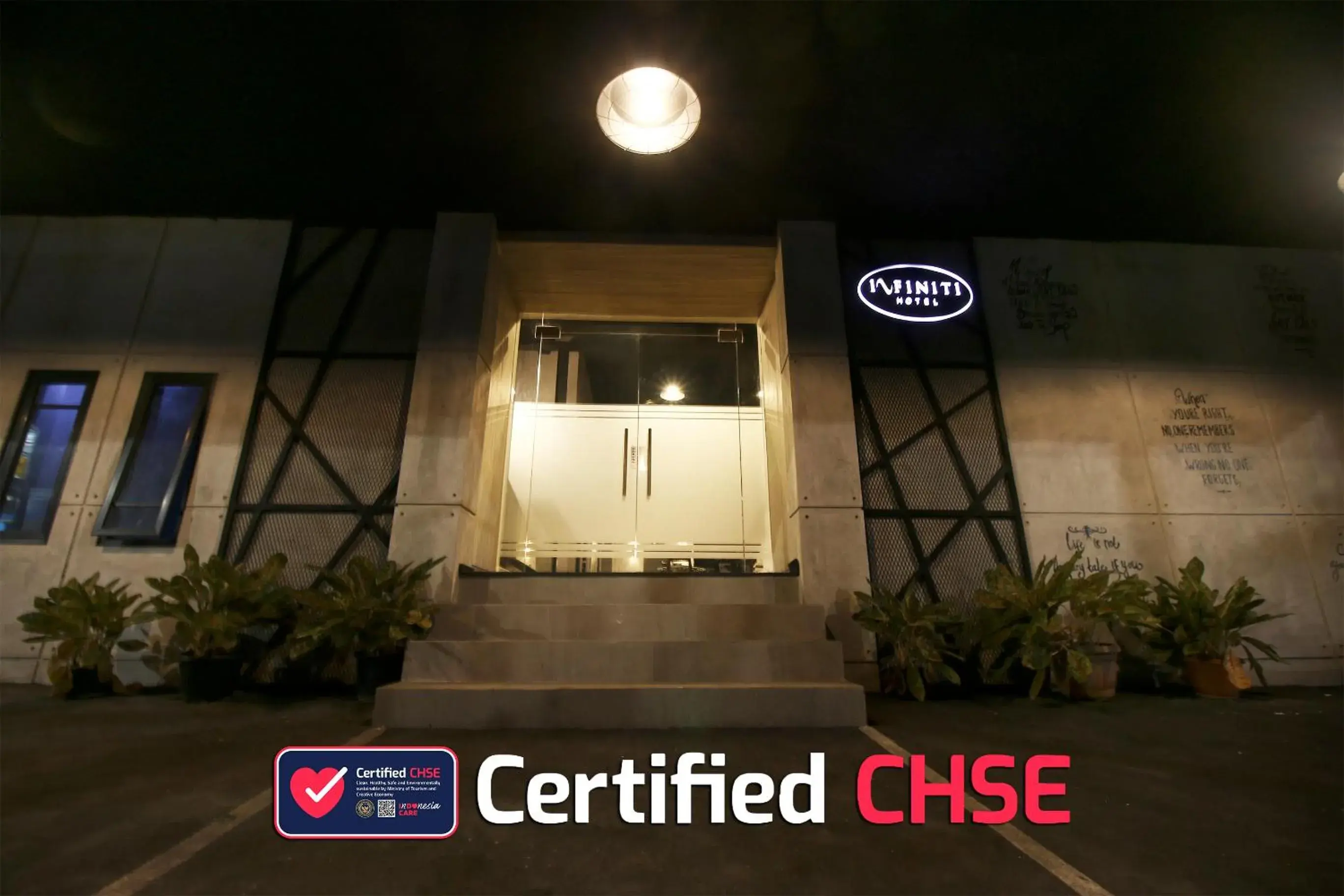 Infiniti Hotel Infiniti Hotel