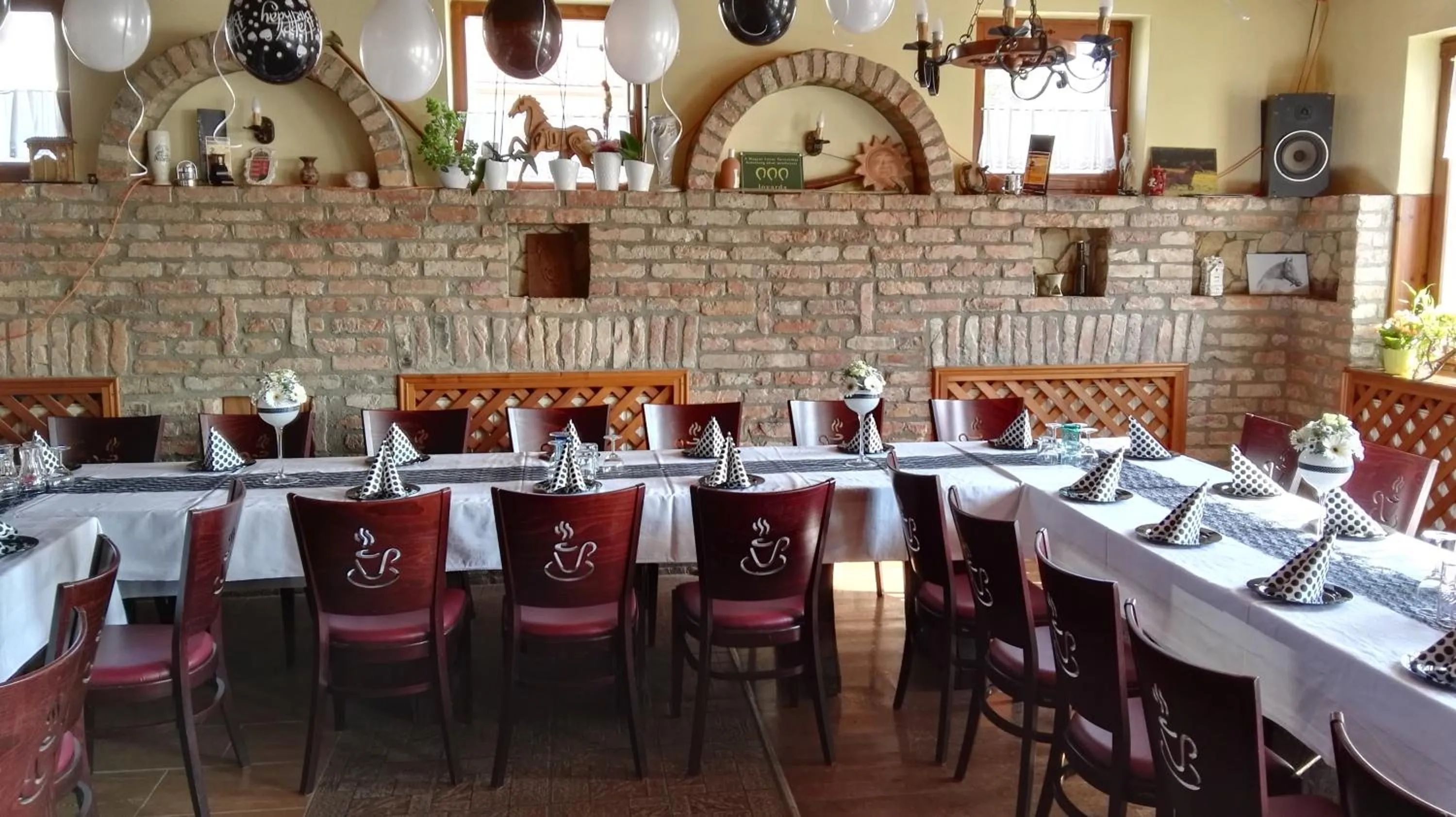 Viktória Lovas Panzió