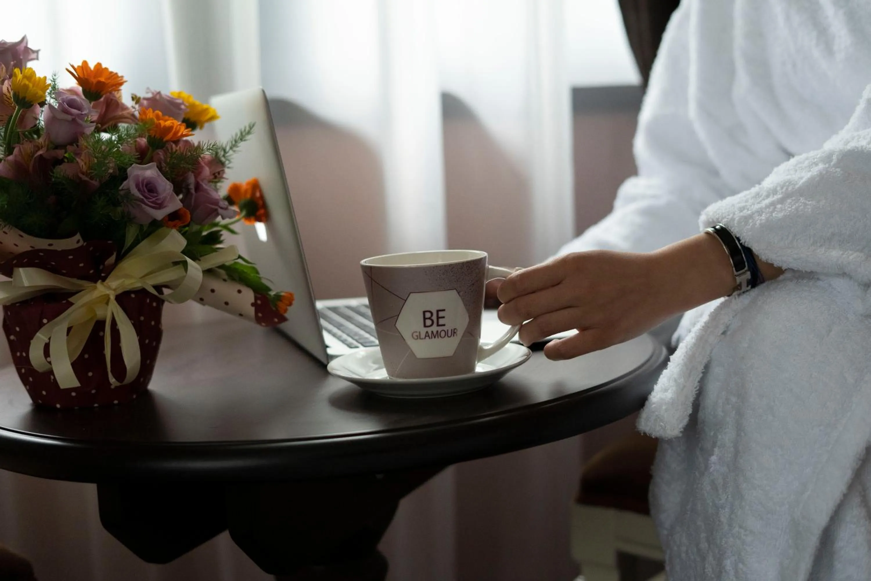 Seating area in Pulpudeva Family Hotel