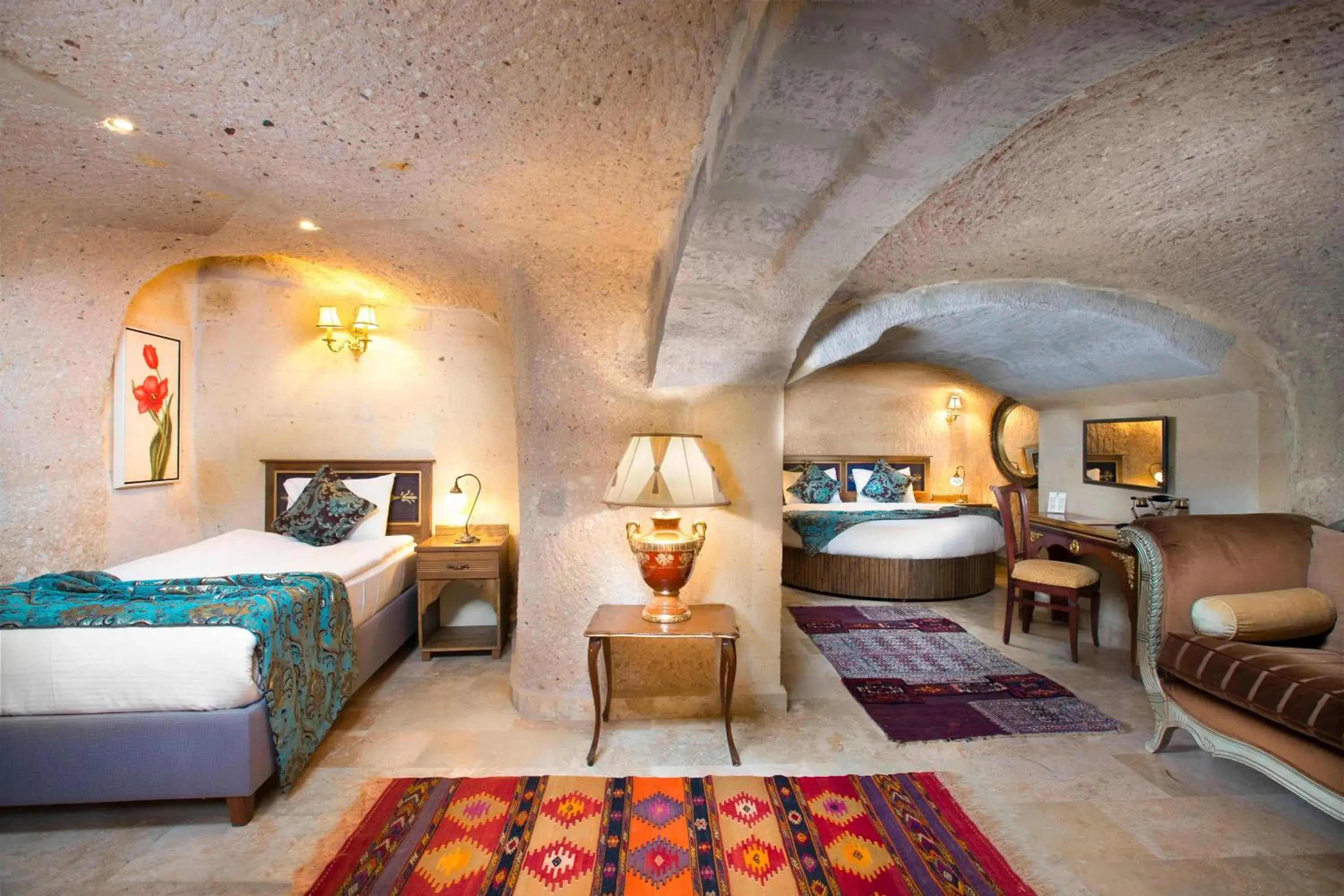 Family Cave Suite in Cappadocia Fairy Chimneys Selfie Cave Hotels - Special Class Family Cave Suite in Cappadocia Fairy Chimneys Selfie Cave Hotels - Special Class