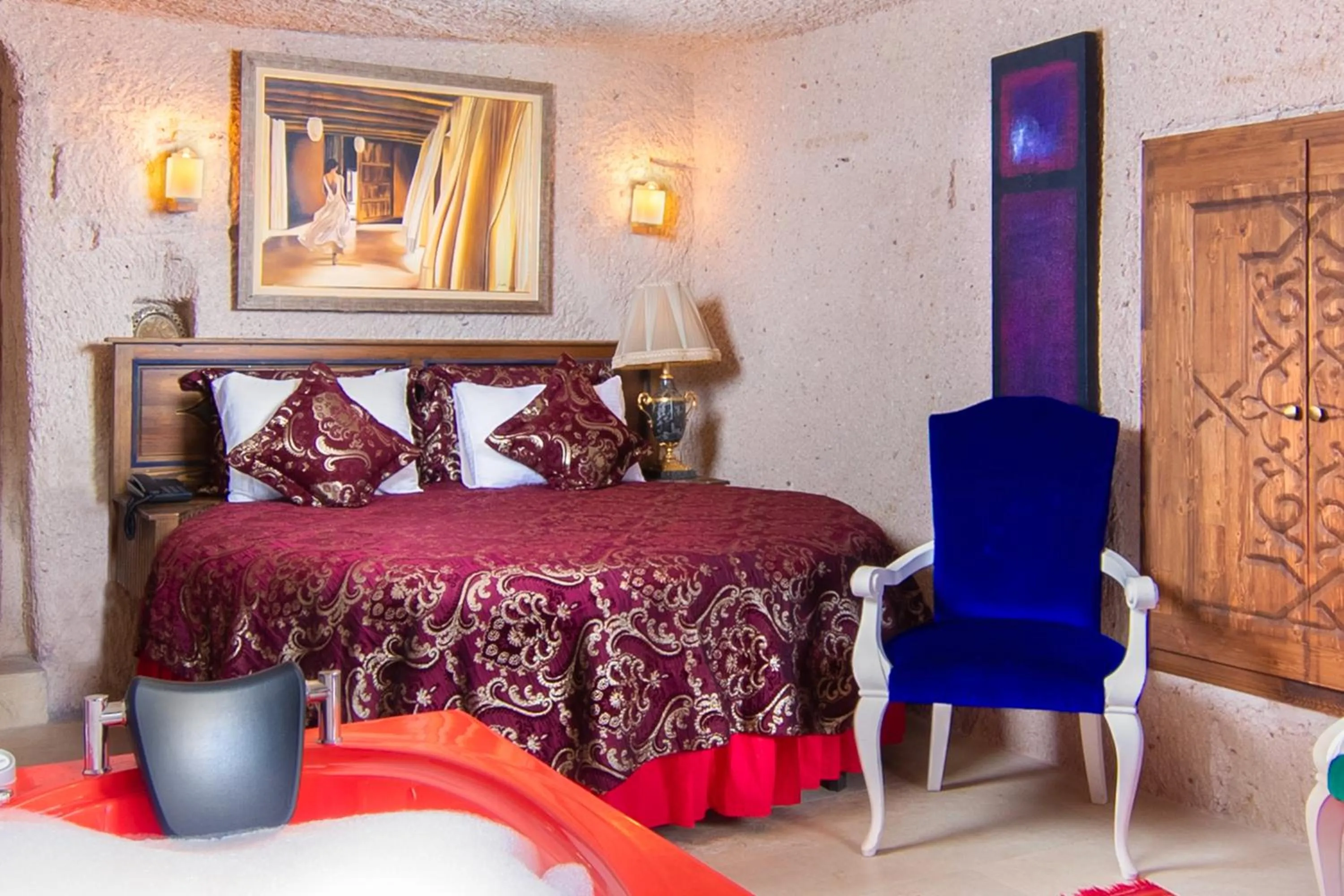 Bed in Cappadocia Fairy Chimneys Selfie Cave Hotels - Special Class