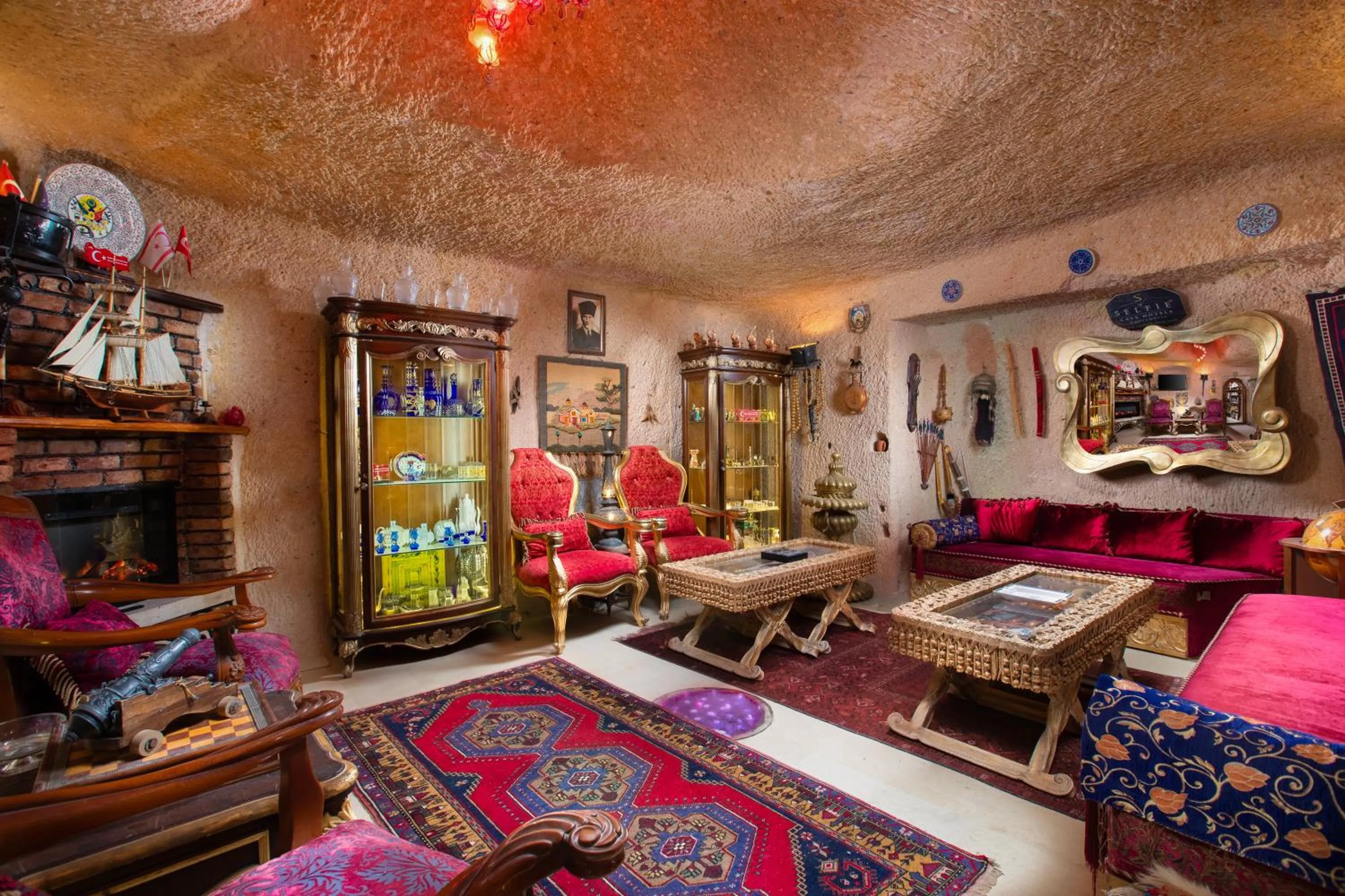 TV and multimedia, Bed in Cappadocia Fairy Chimneys Selfie Cave Hotels - Special Class