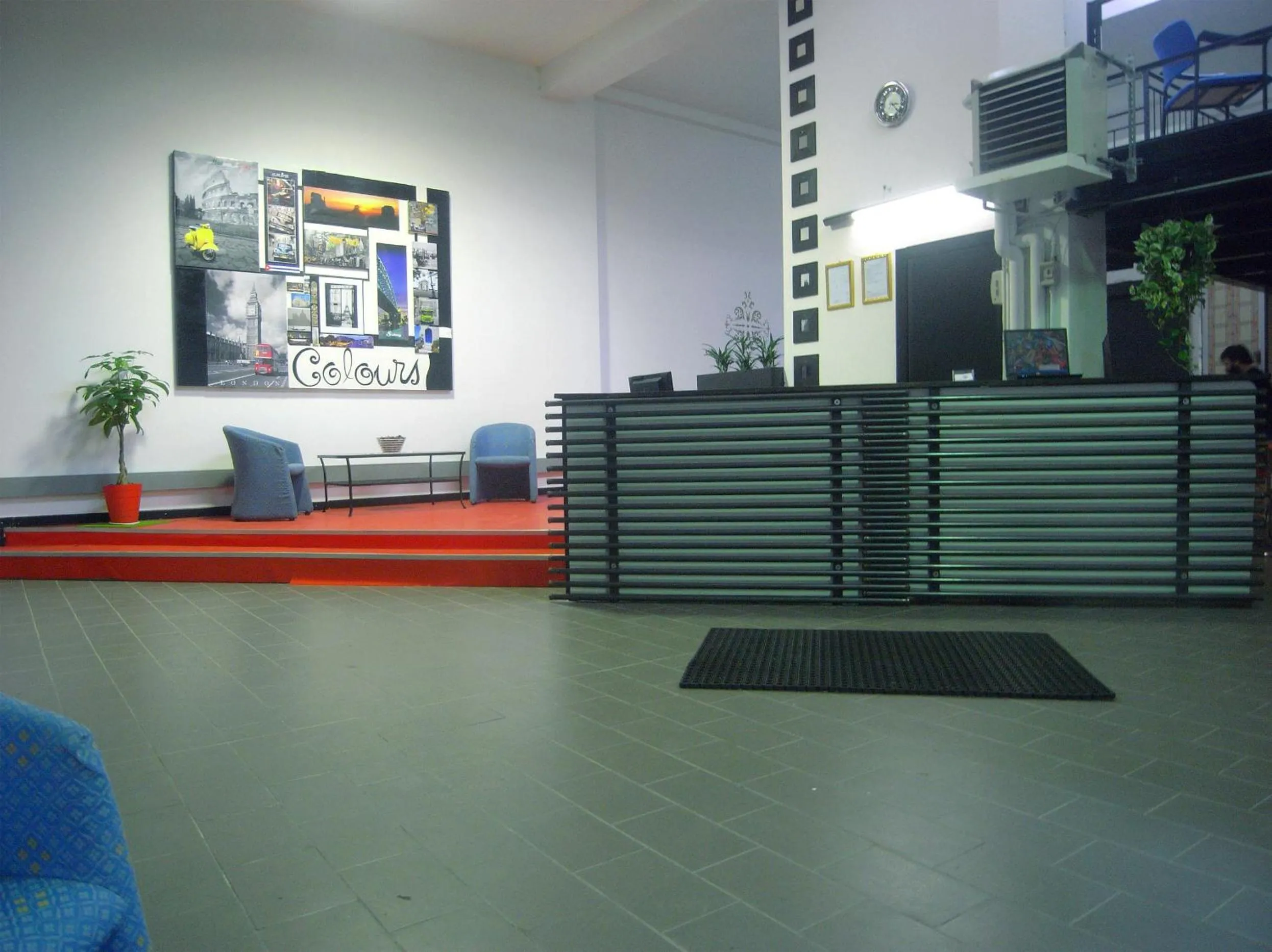 Lobby or reception in Hostel Colours