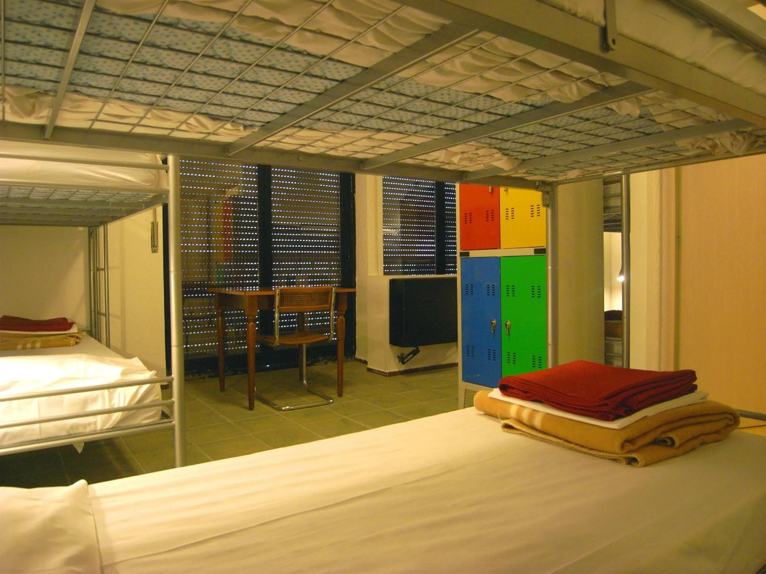 Bed in Hostel Colours