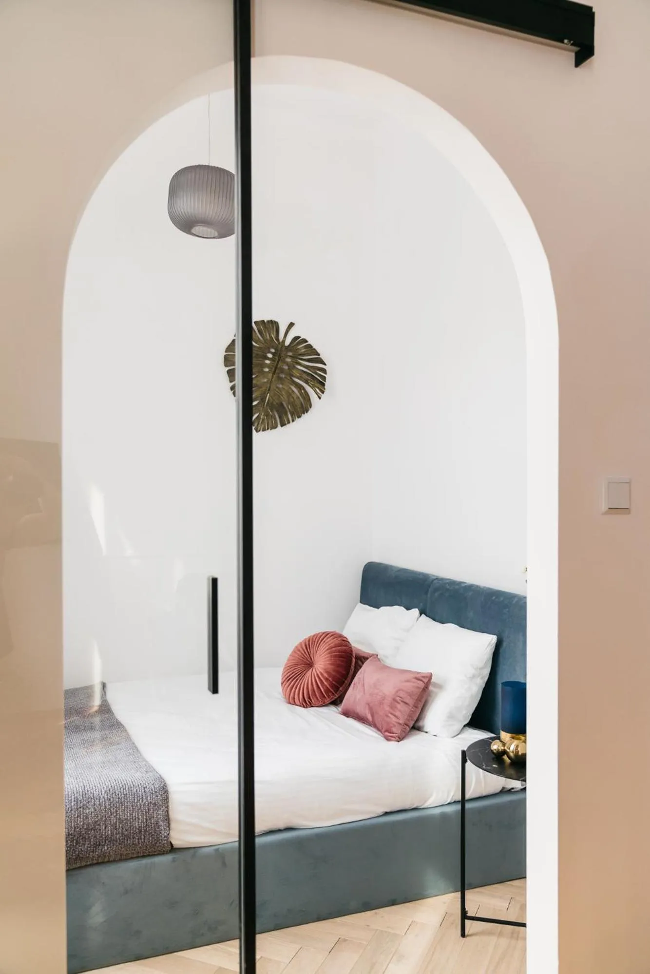 Photo of the whole room, Bed in Luna Apartment - LoftAffair