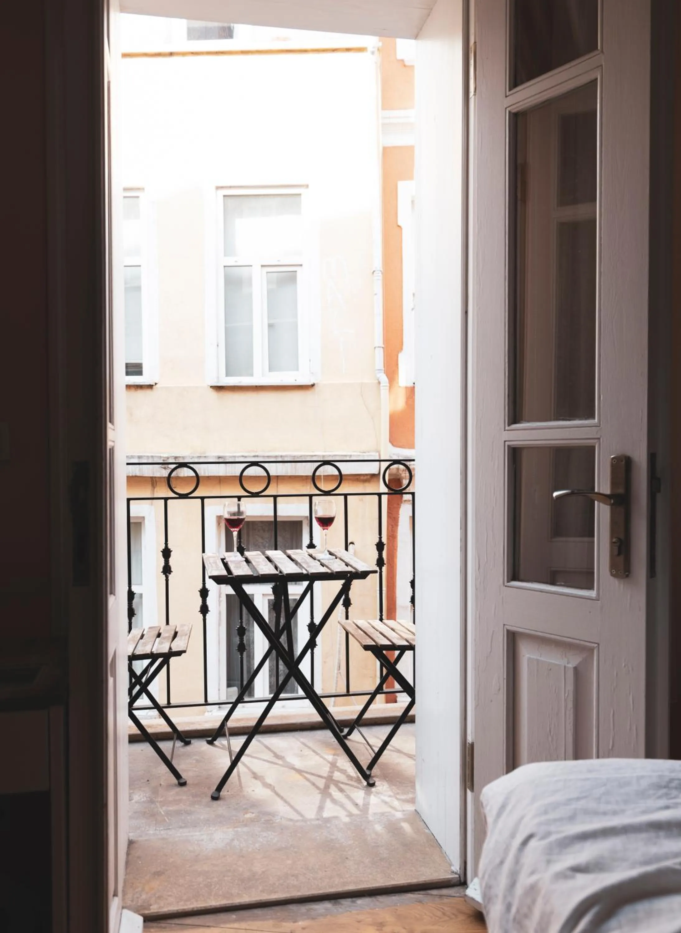 Balcony/Terrace, Bed in Galata Door Hotel