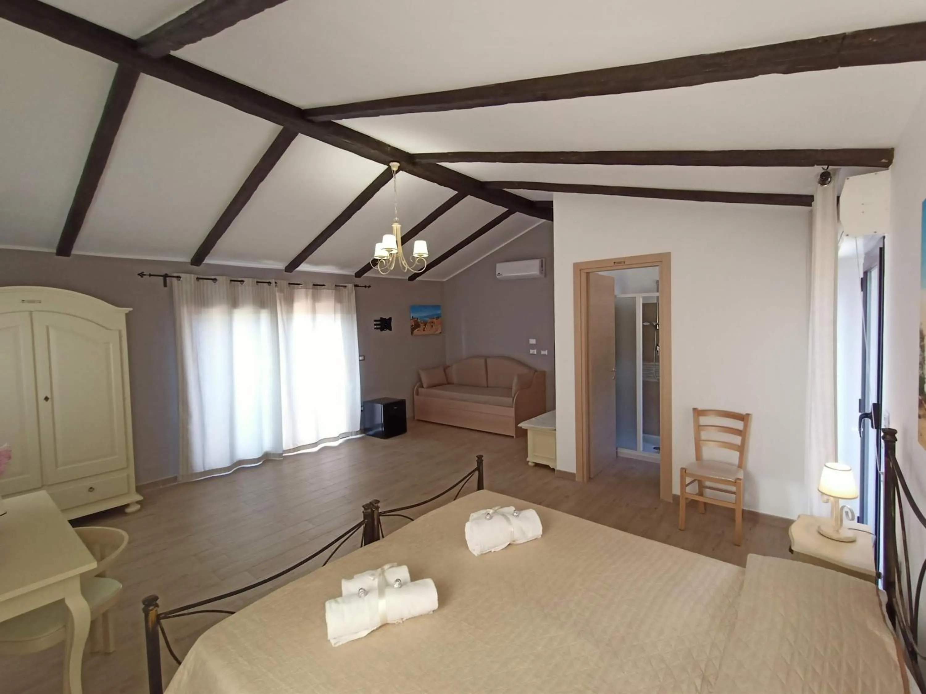 Bed in B&B Villa Sara Falconara