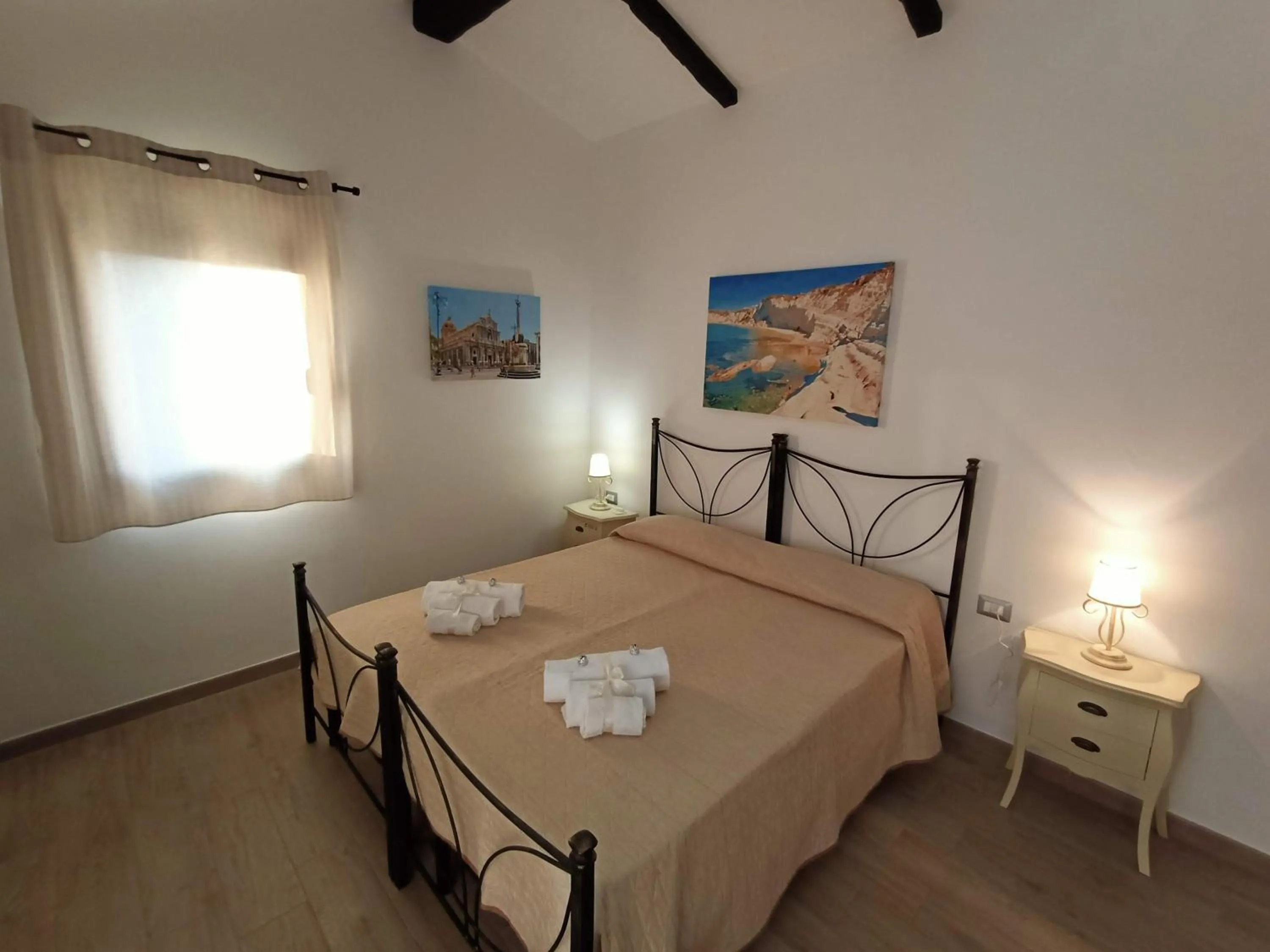 Bed in B&B Villa Sara Falconara