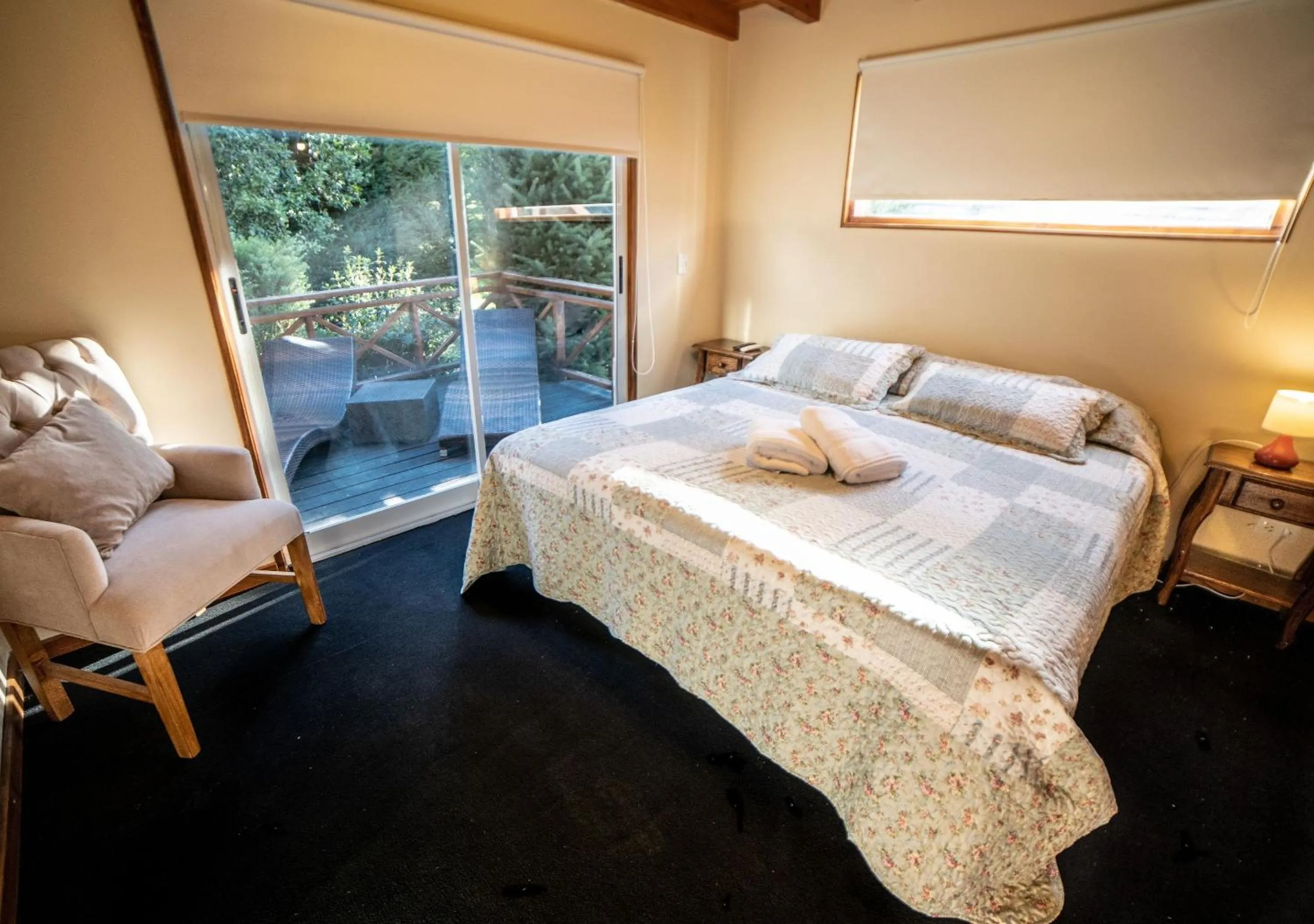 Bedroom, Bed in Guardianes Del Bayo