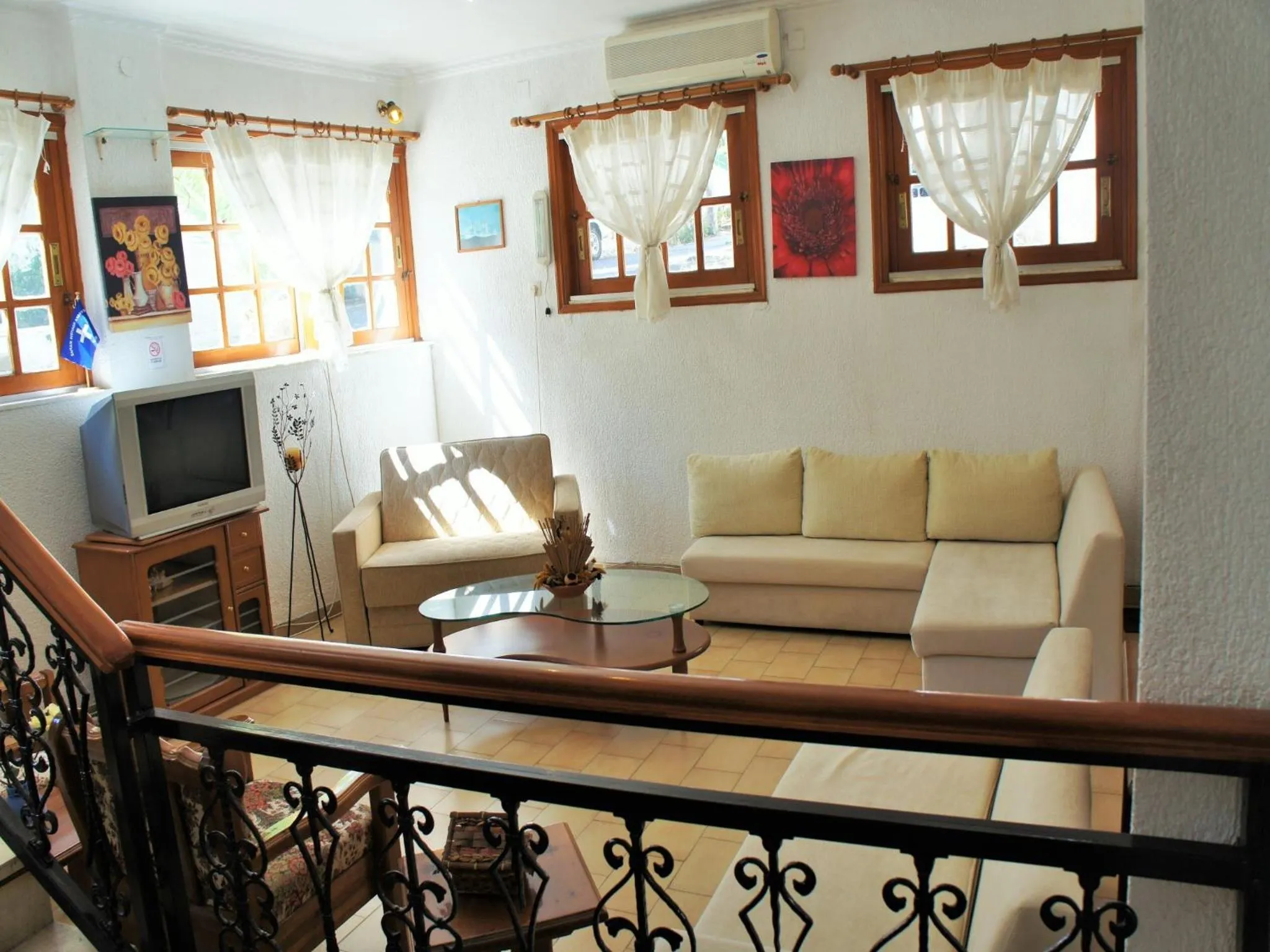 TV and multimedia in Anthemis Hotel