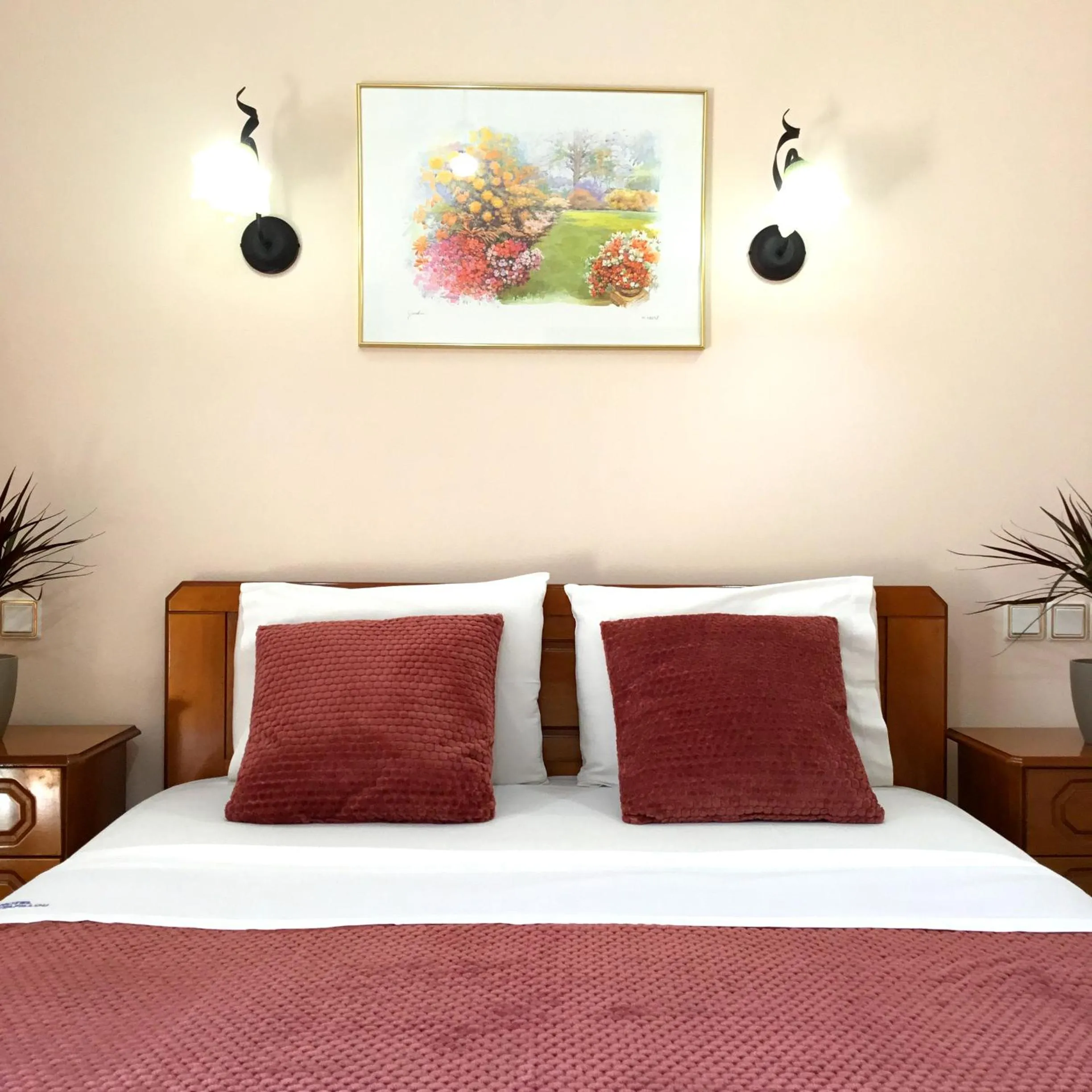 Photo of the whole room, Bed in Hotel Triantafyllou