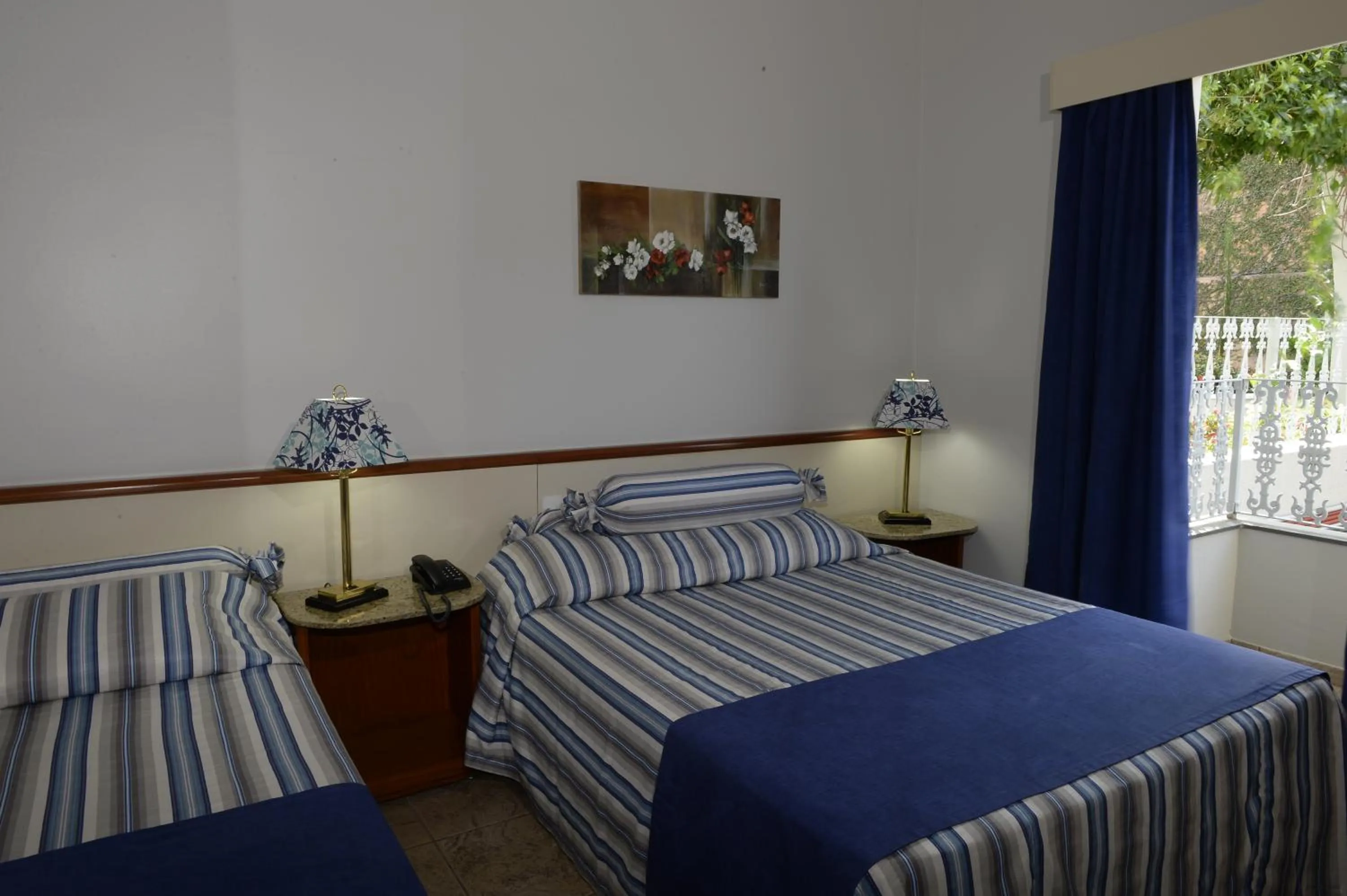 Bedroom in Hotel Colonial Plaza