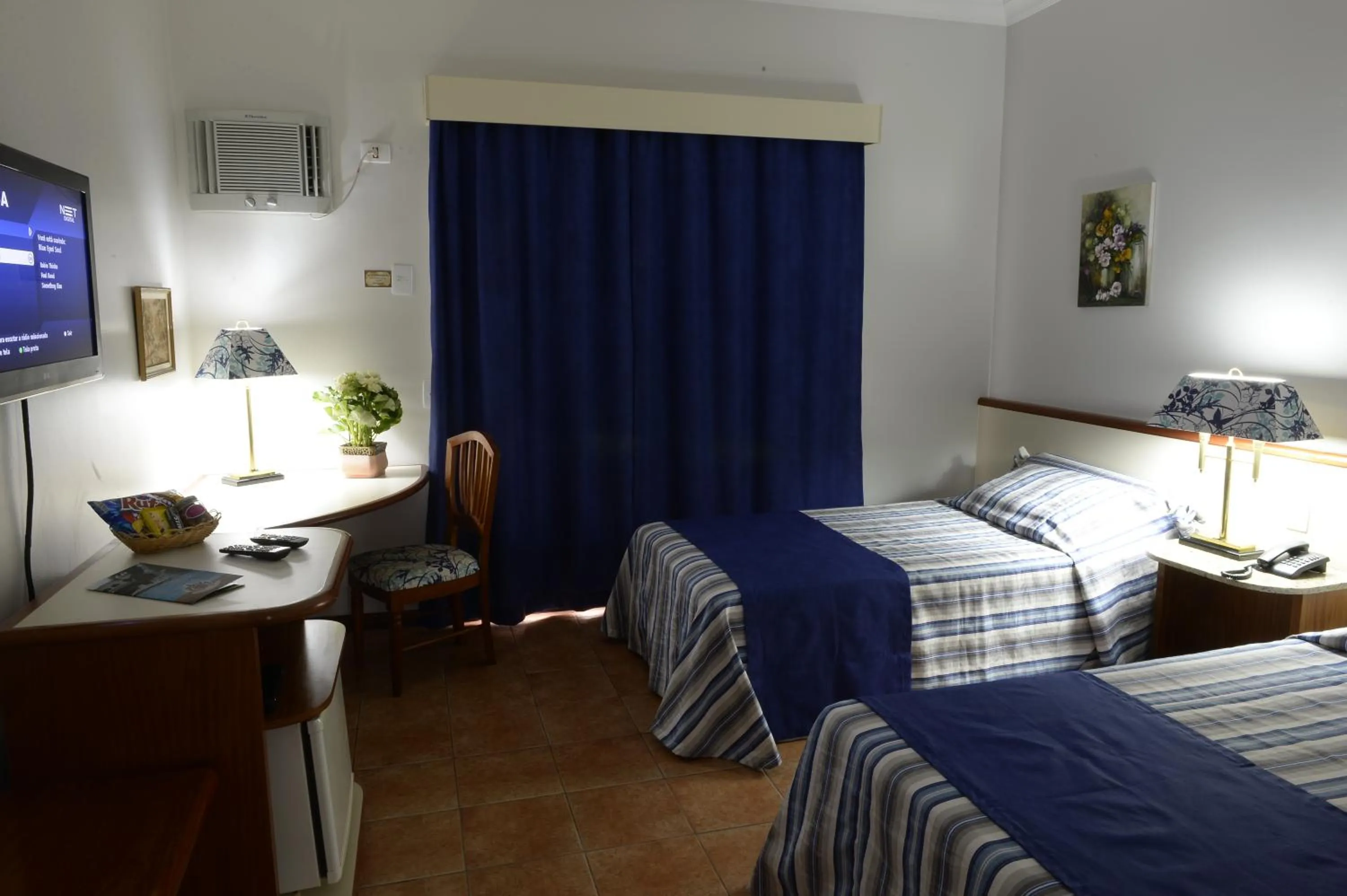 Bedroom in Hotel Colonial Plaza