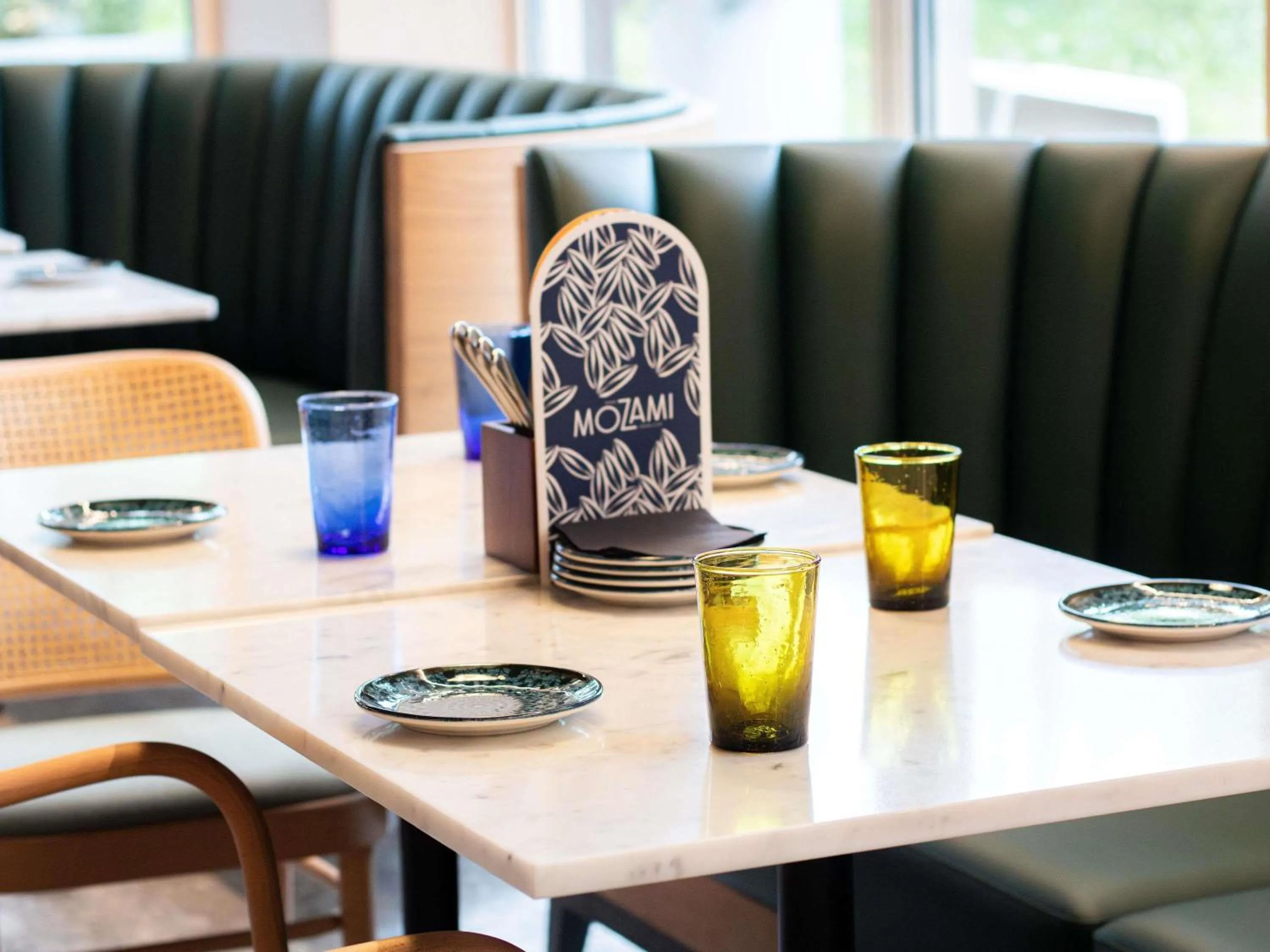 Restaurant/places to eat in Novotel Zürich Airport Messe - newly renovated