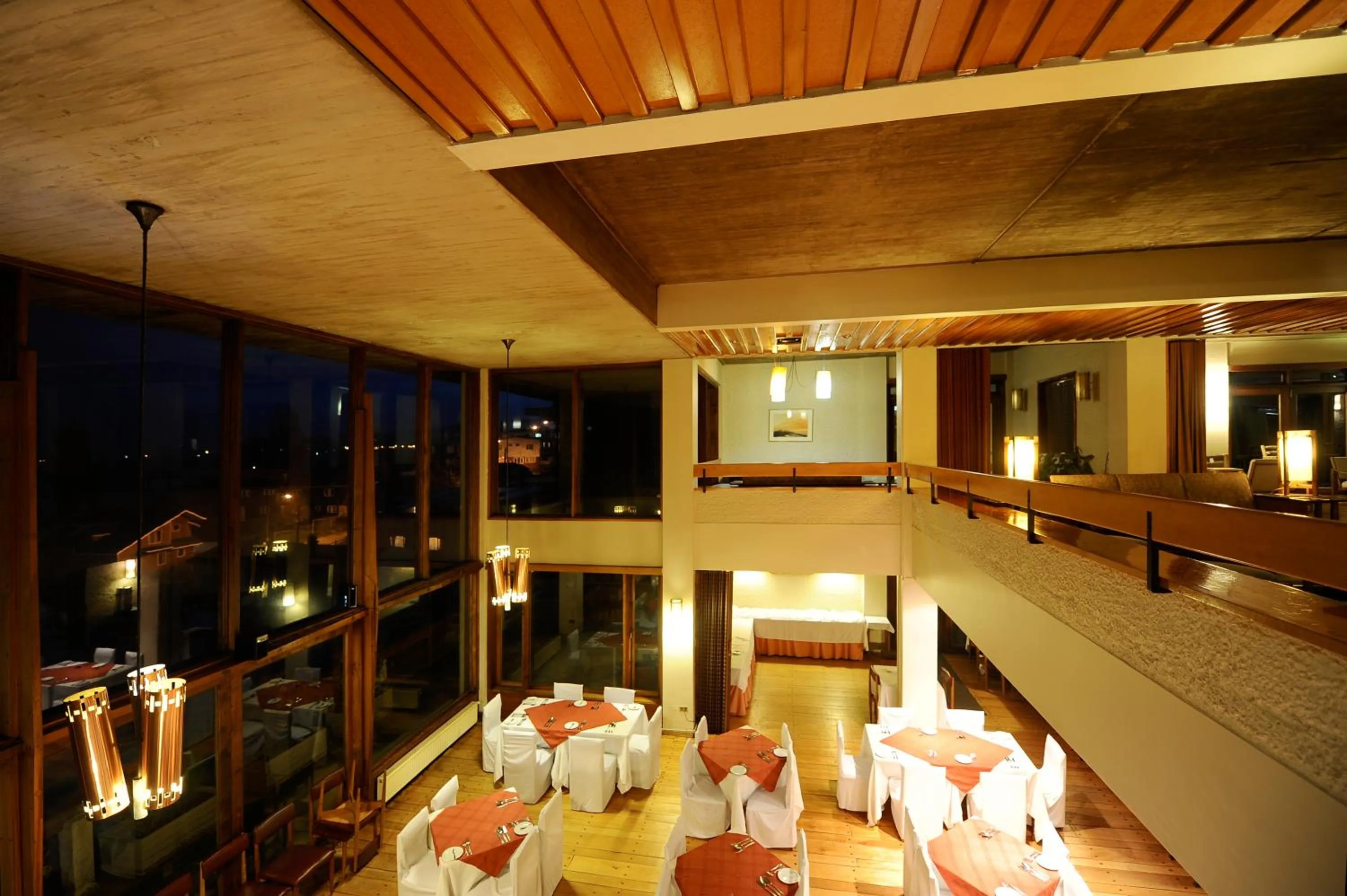 Dining area in Hotel de Castro