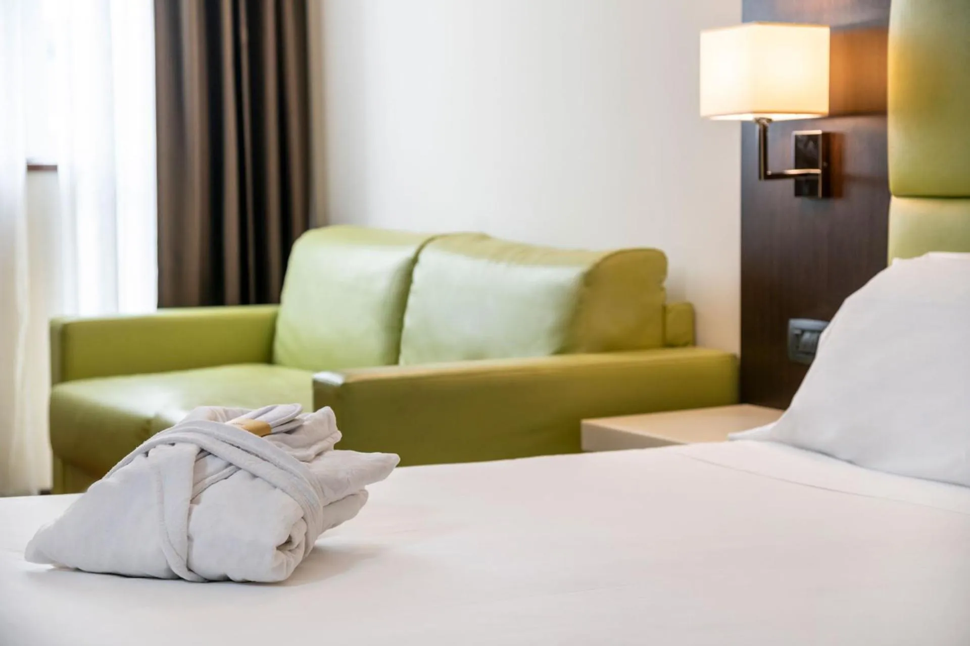 Bed in Kona Hotel Verona by Kleos Group Collection