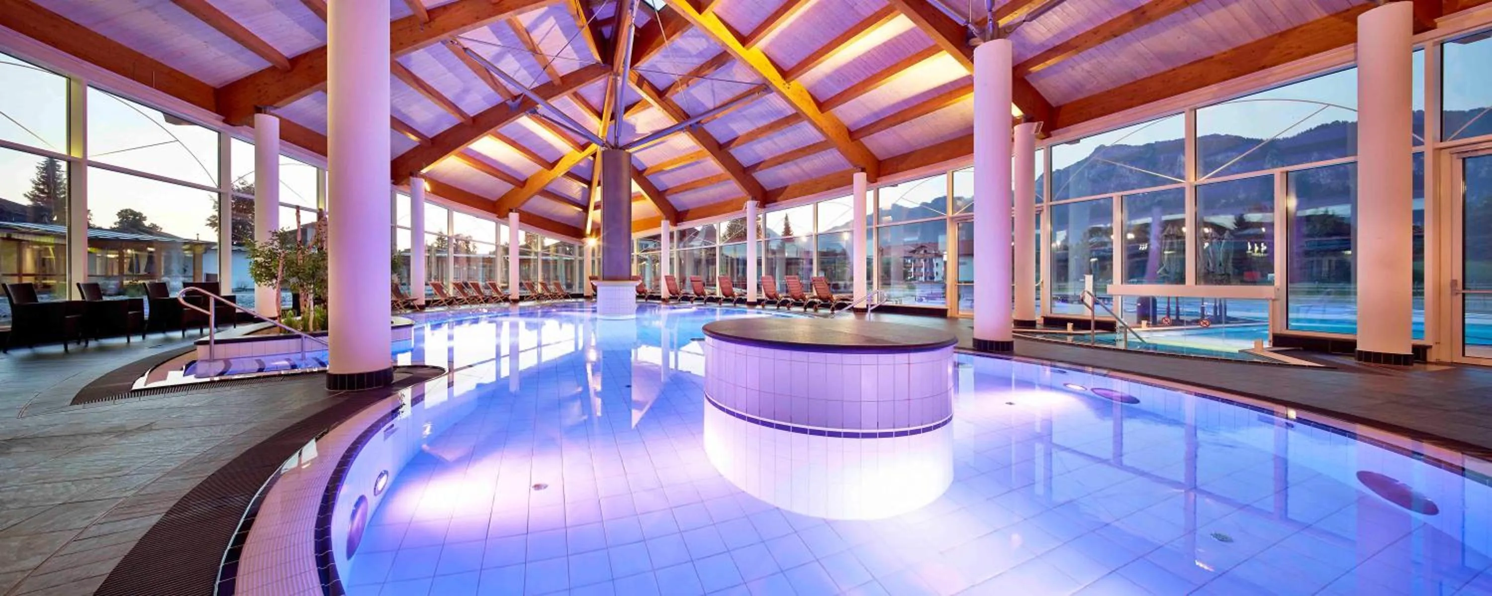 Swimming pool in Das König Ludwig Inspiration SPA