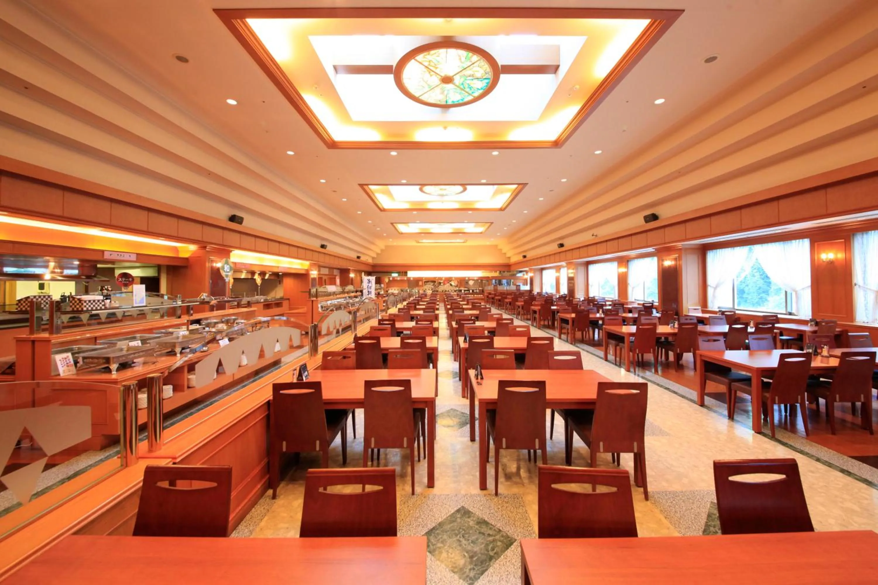 Communal lounge/ TV room in Hotel Mahoroba